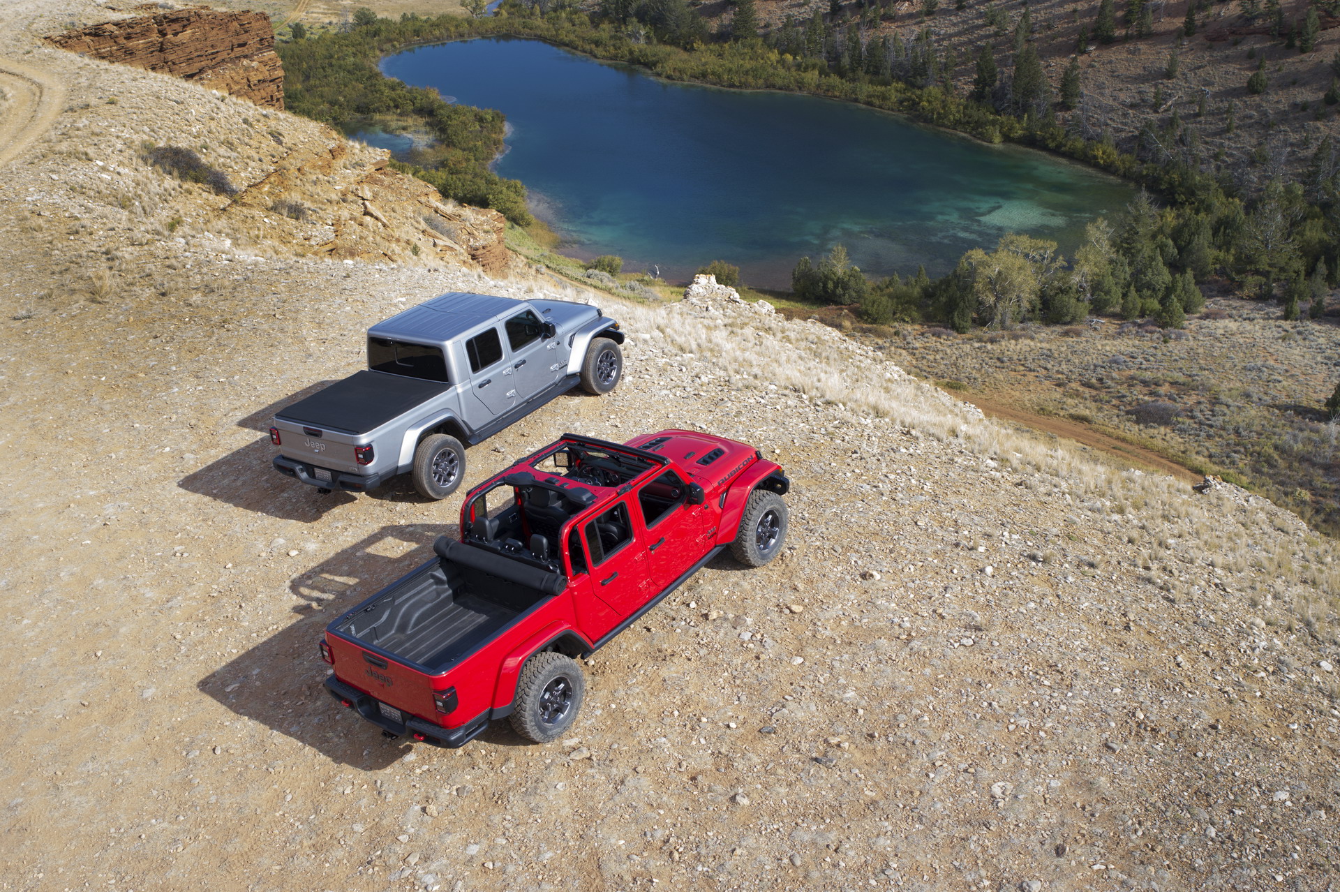 2020 Jeep Gladiator Truck 188 2020 Jeep Gladiator Just Can’t Wait To Tackle Some Off-Road Trails
