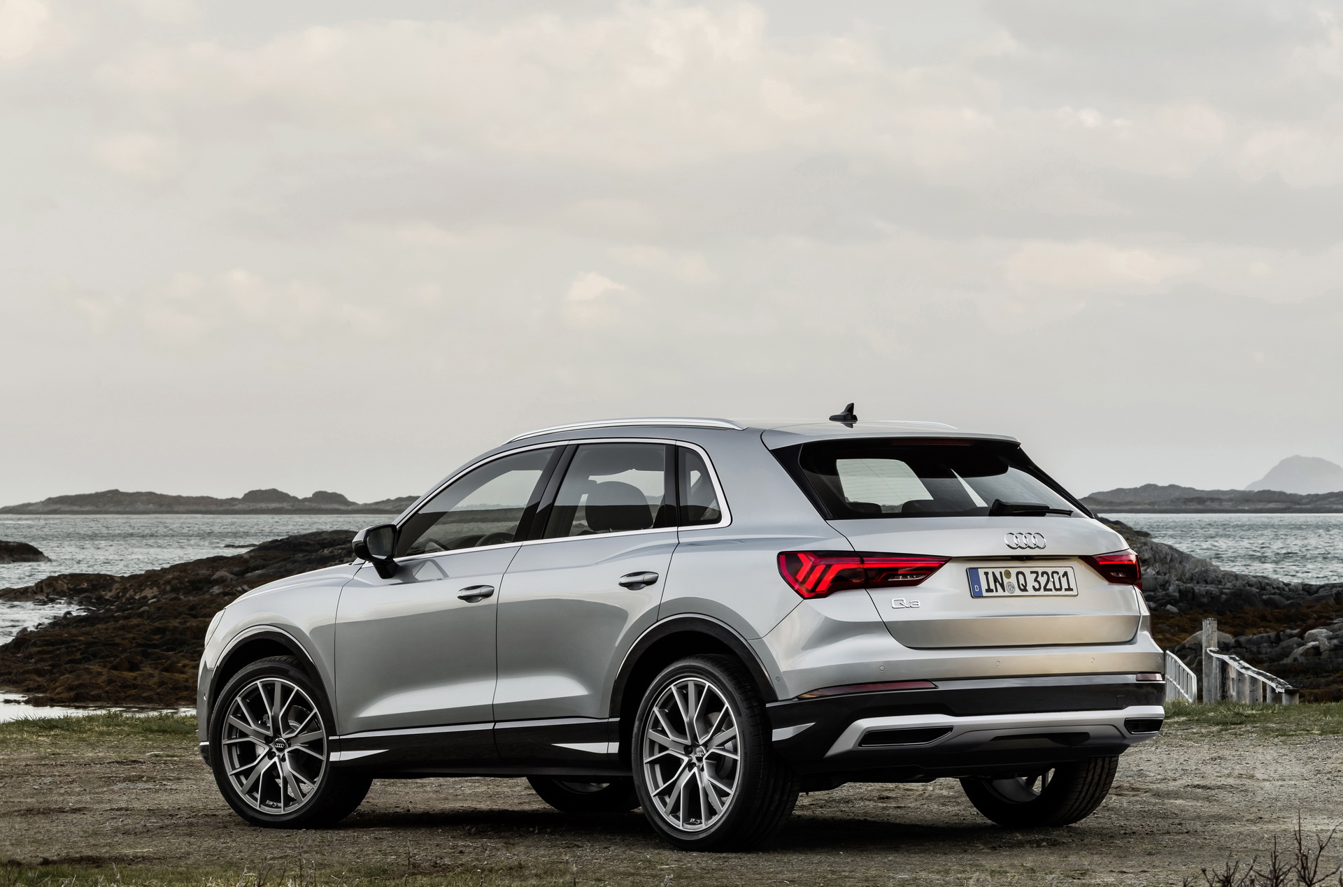 2019-Audi-Q3-27 Audi Adds Four New Powertrain Options To Euro-Spec 2019 Q3 Lineup