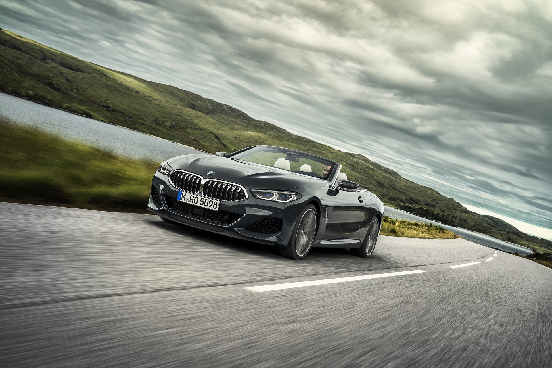 BMW 8-Series Convertible-2 BMW Drops The Top On The All-New 8-Series Convertible
