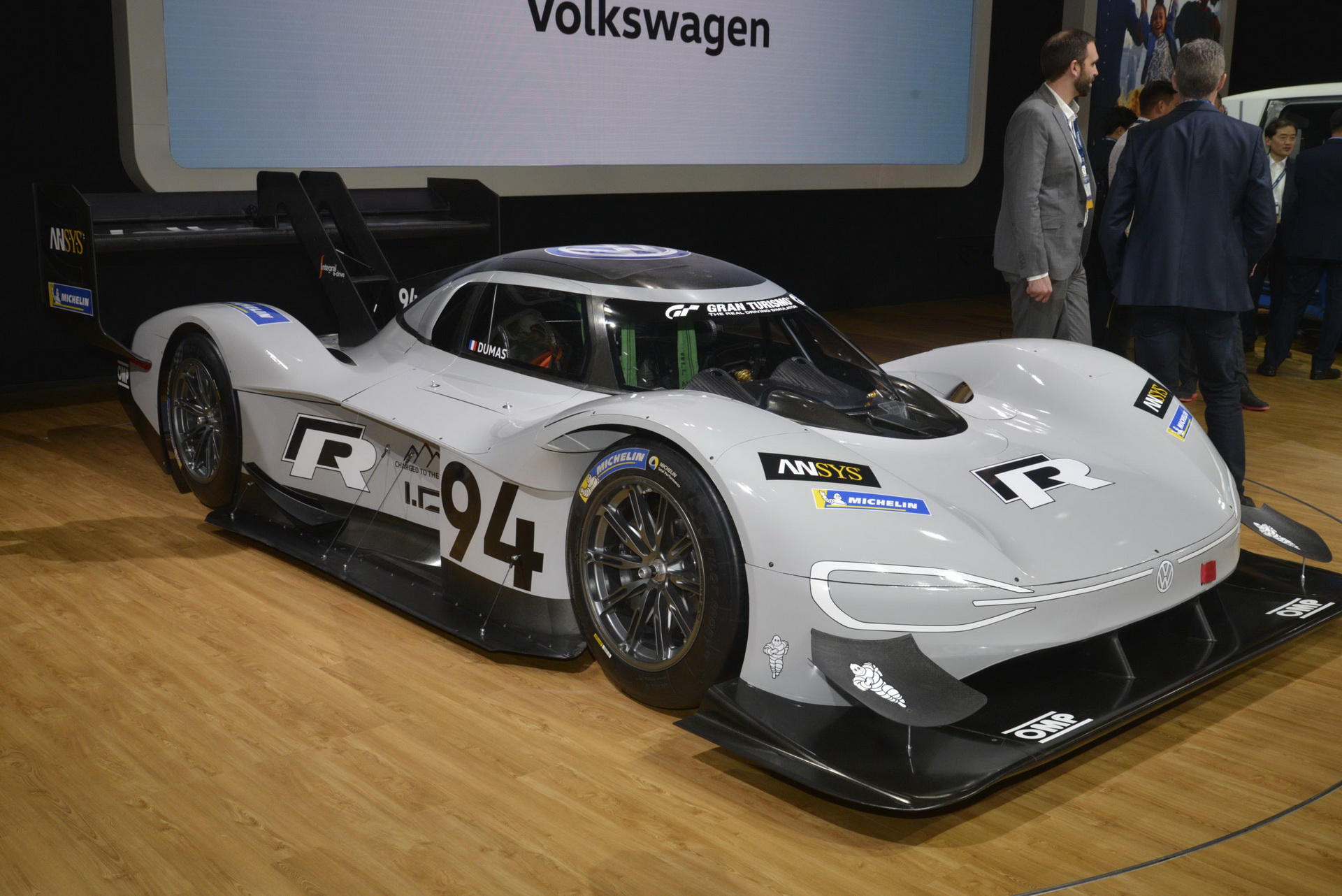 vw idr pikes peak la livepics 7 VW’s Pikes Peak Conquering I.D. R Racer Looks Pretty Fast Standing Still, Doesn’t It?