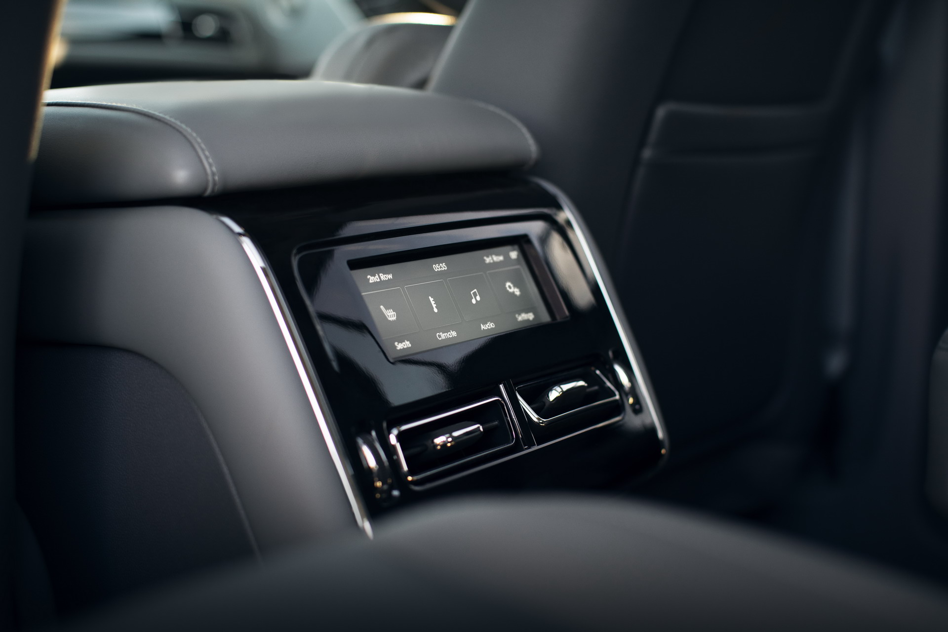 2020 Lincoln Aviator 38 2020 Lincoln Aviator Flies Into Audi Q7 And Volvo XC90 Territory