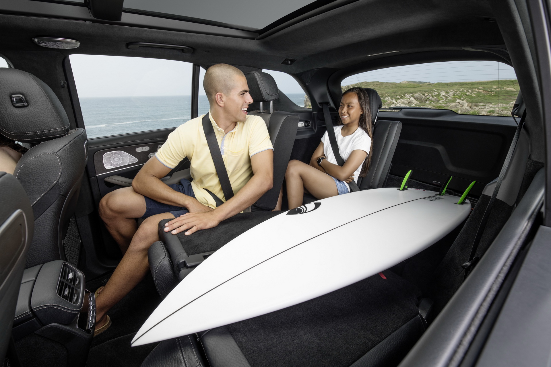 Mercedes-GLE-06 New Mercedes GLE Has The Moves – And It’ll Rock Itself Free If You Get Stuck Off-Road