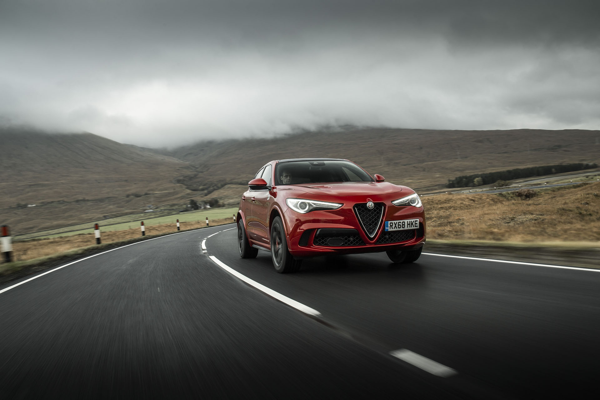 2019-alfa-romeo-stelvio-quadrifoglio-41 Start Your Morning Off Right With 125 Photos Of The Alfa Romeo Stelvio Quadrifoglio
