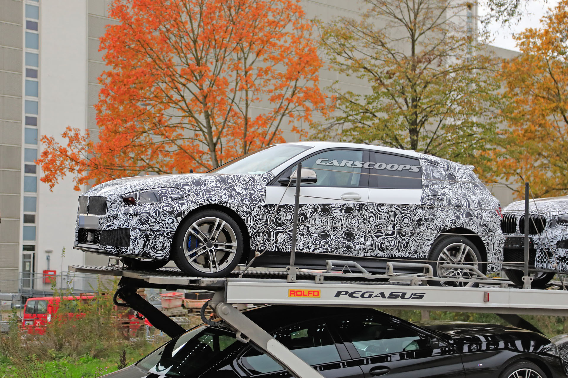 2020-BMW-1-Series-Scoop-14 2019 BMW 1-Series Spotted With Less Camo On A Car Carrier
