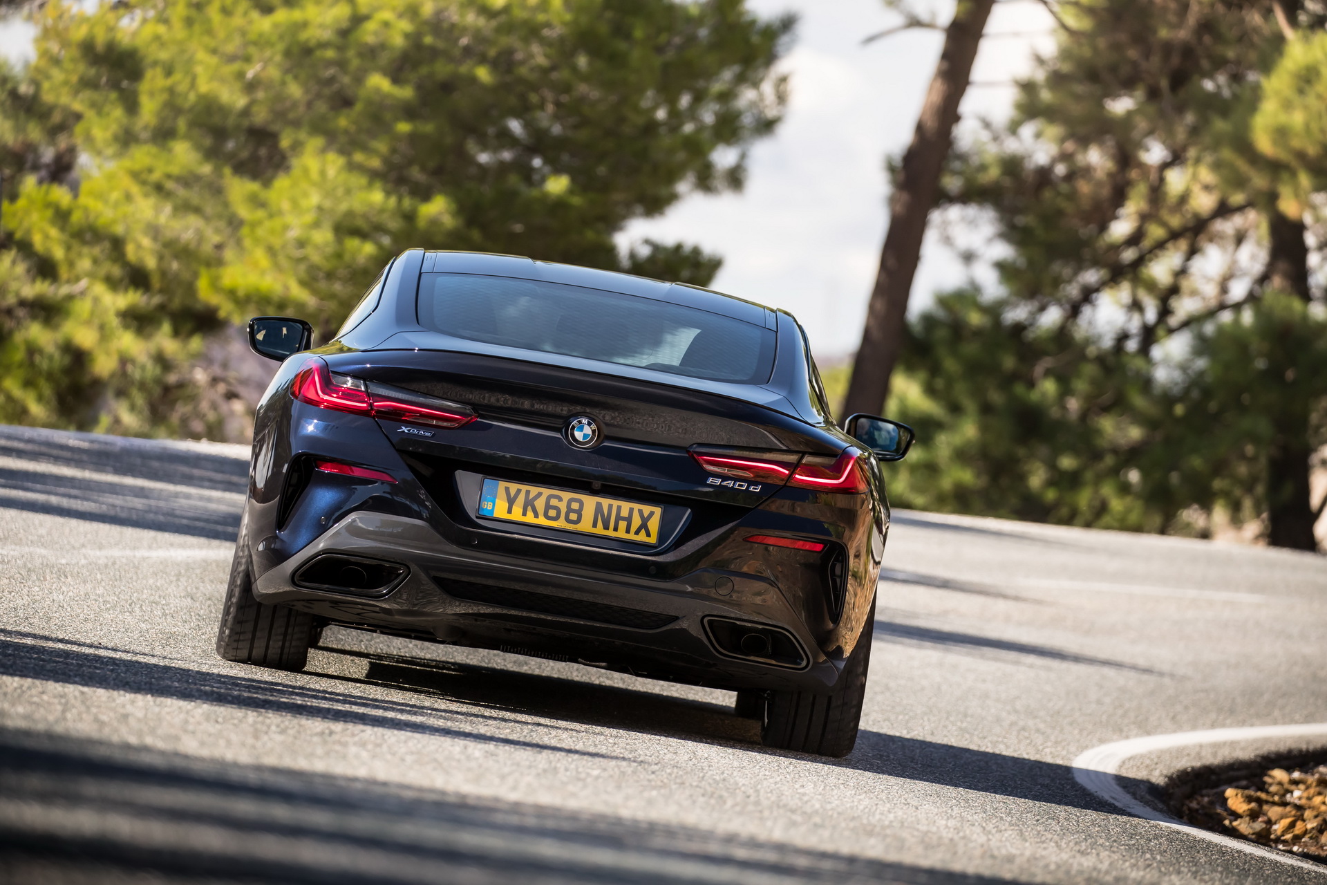 2019-BMW-8-Series-UK-49 2019 BMW 8-Series Coupe Lands In The UK Priced From £76,270