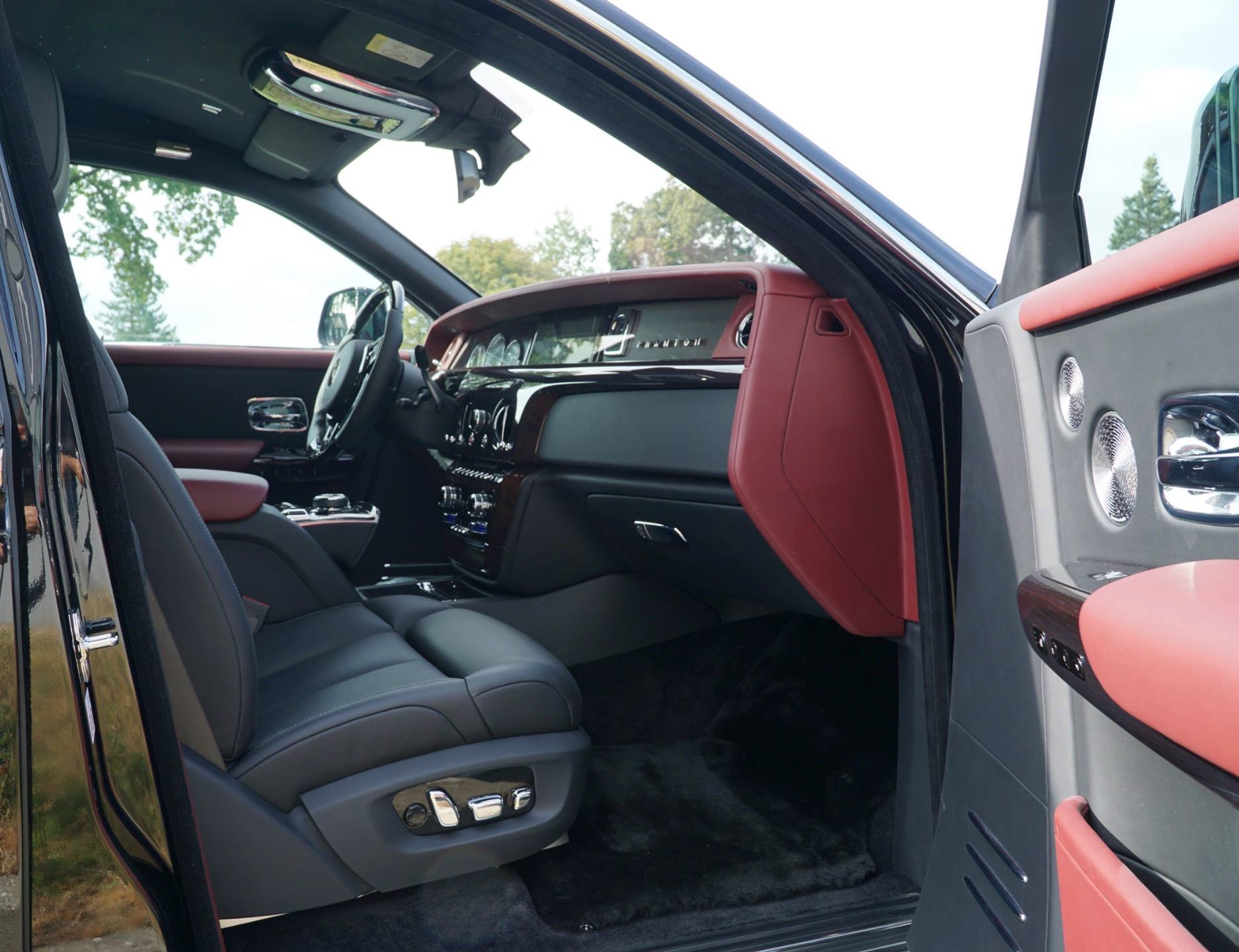 mansory rolls royce phantom allnew 22 Mansory’s Take On The New Rolls-Royce Phantom Offers More Luxury, 602 HP