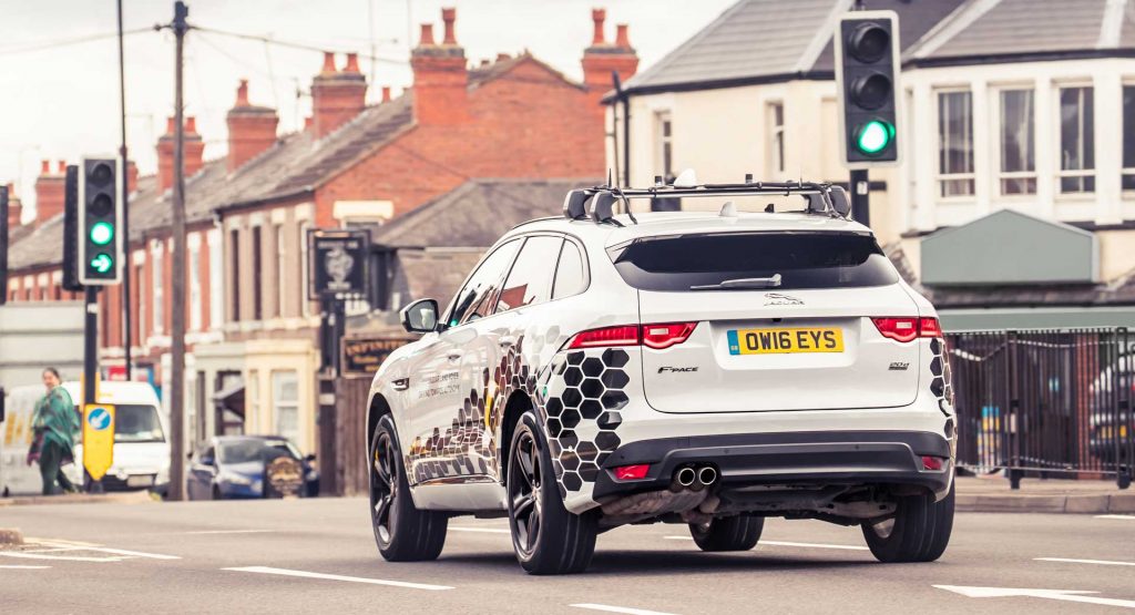 Jaguar’s Latest Project Looks To Perfect Traffic Light-Timing