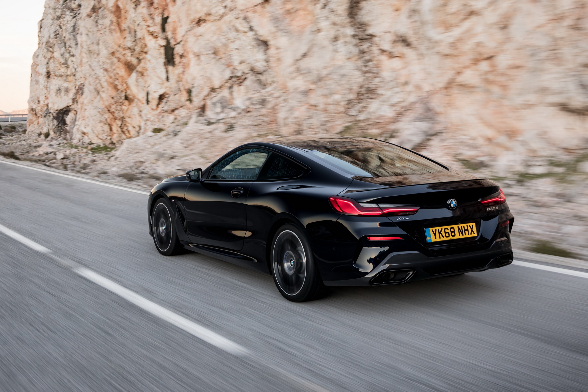 2019-BMW-8-Series-UK-41 2019 BMW 8-Series Coupe Lands In The UK Priced From £76,270