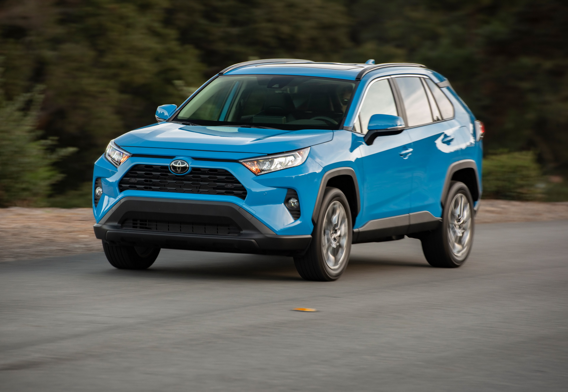 2019-Toyota-RAV4-06 2019 Toyota RAV4 Starts From $26,545: All The Details On Prices, Grades And Equipment