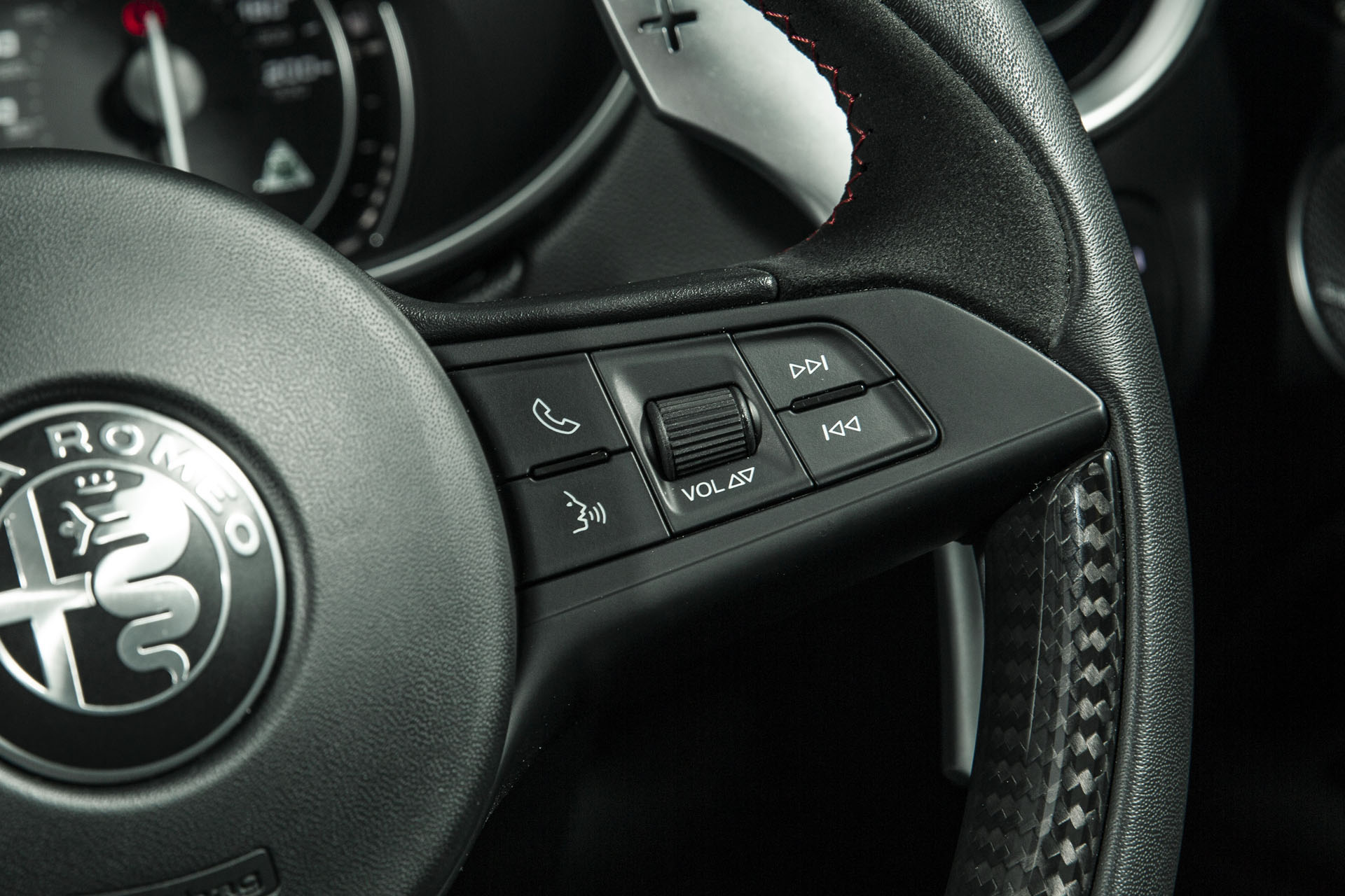 2019-alfa-romeo-stelvio-quadrifoglio-51 Start Your Morning Off Right With 125 Photos Of The Alfa Romeo Stelvio Quadrifoglio