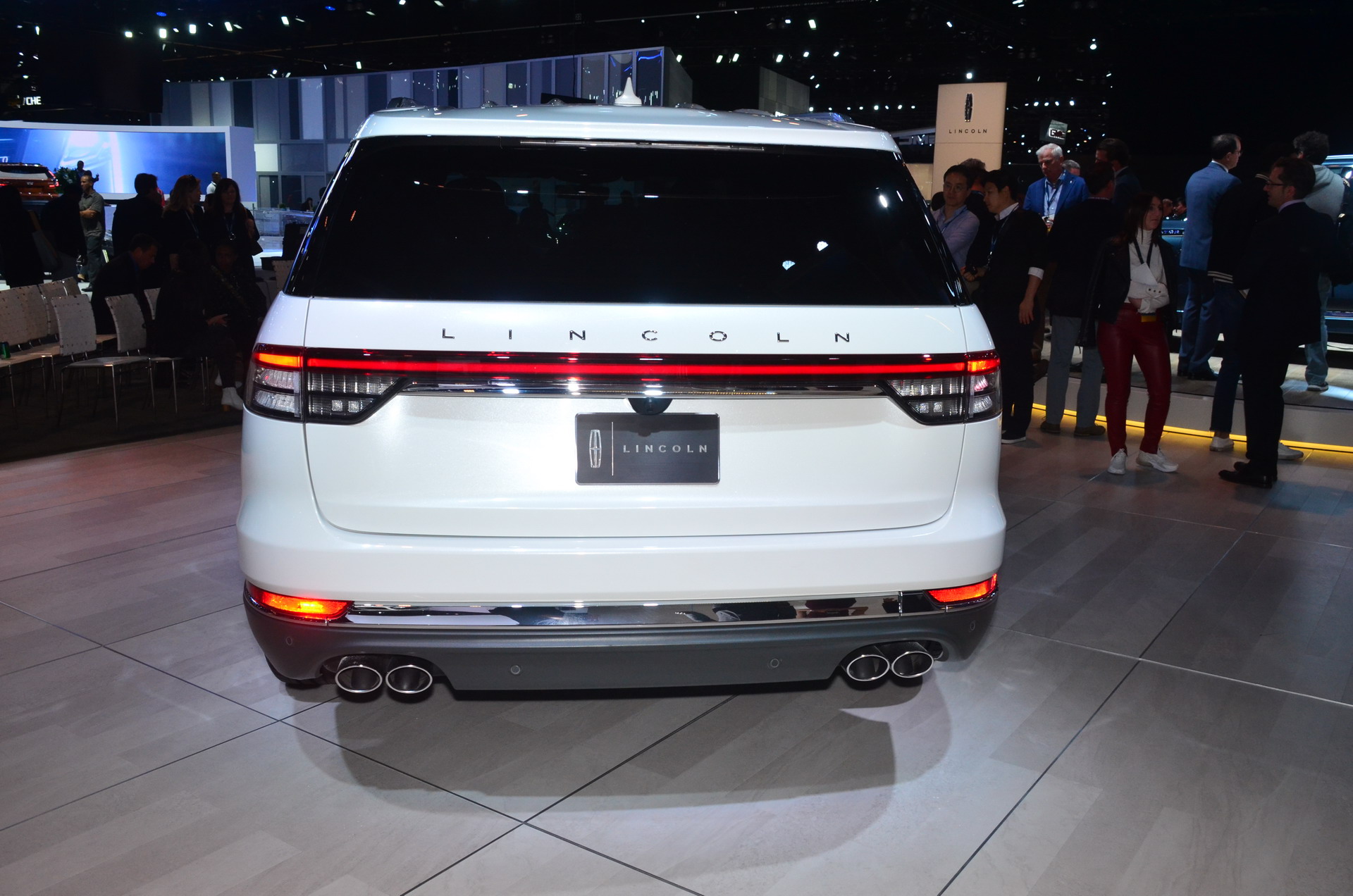 Lincoln Aviator 5 Ford Is Speeding Up Plan To Build Lincolns In China To Avoid Tariffs