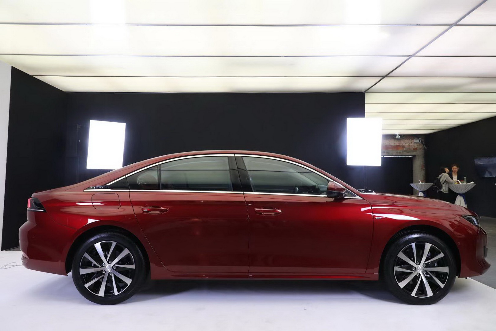 2019 peugeot 508l 3 New Peugeot 508 Gets Stretched In China, Becomes The Dongfeng Peugeot 508L