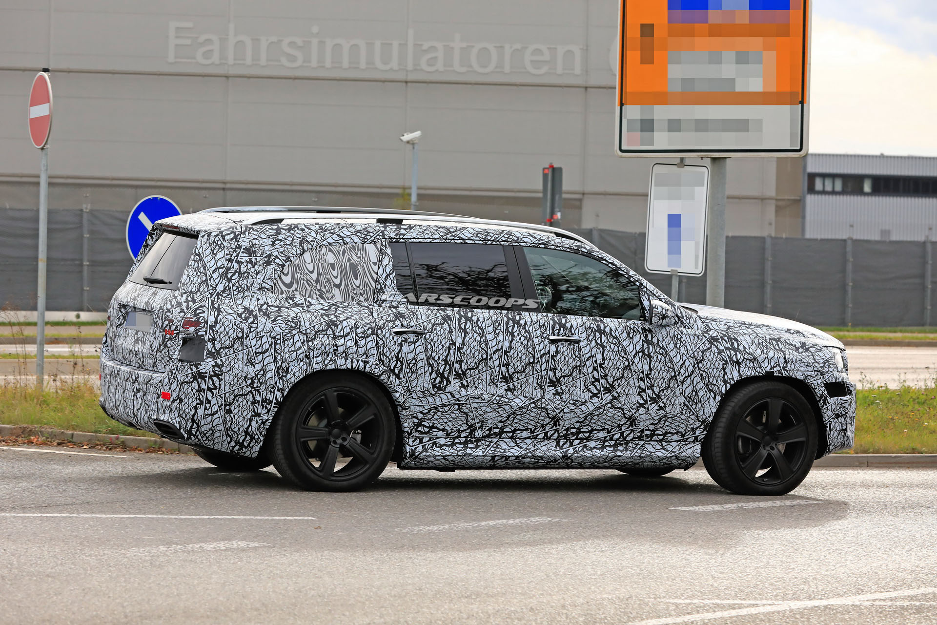 Mercedes-Maybach-GLS-09 2019 NY Auto Show To Feature Debuts From Acura, Genesis, Mercedes And Porsche