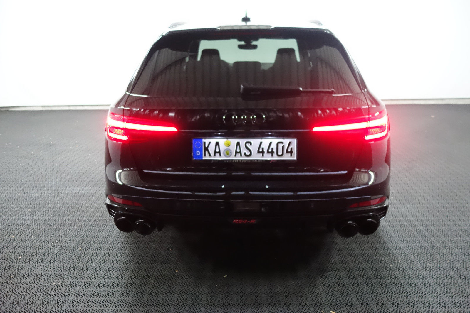 2018 audi rs4 avant abt tuning 5 Would You Spend €150,000 On A Used Audi RS4 Avant Tuned By ABT?