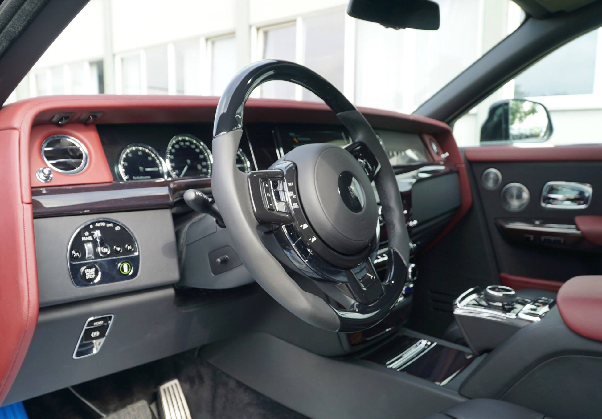 mansory rolls royce phantom allnew 24 Mansory’s Take On The New Rolls-Royce Phantom Offers More Luxury, 602 HP