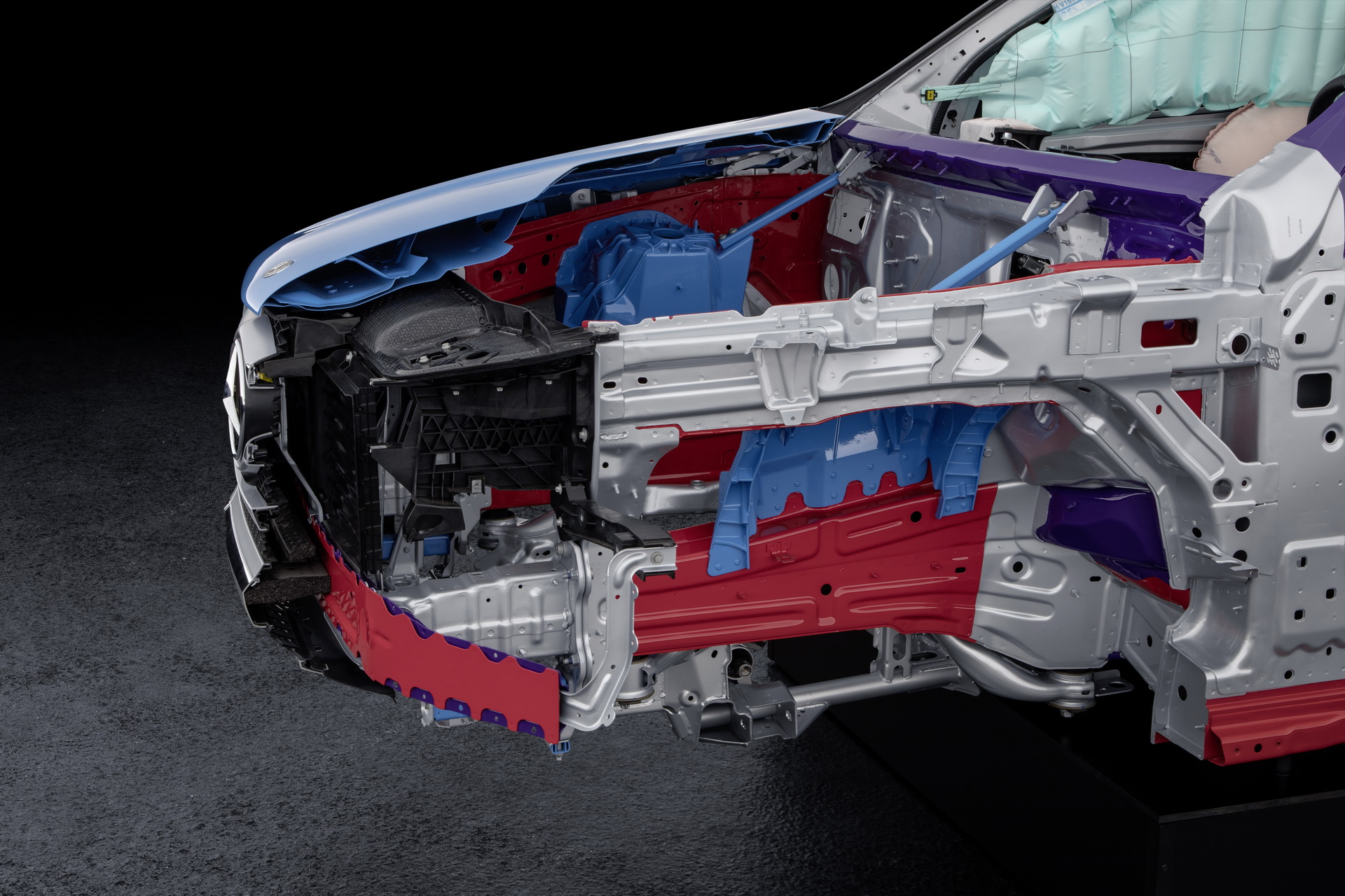 2019-Mercedes-GLE-115 2019 Mercedes GLE Detailed: More Tech, More Space, More Everything