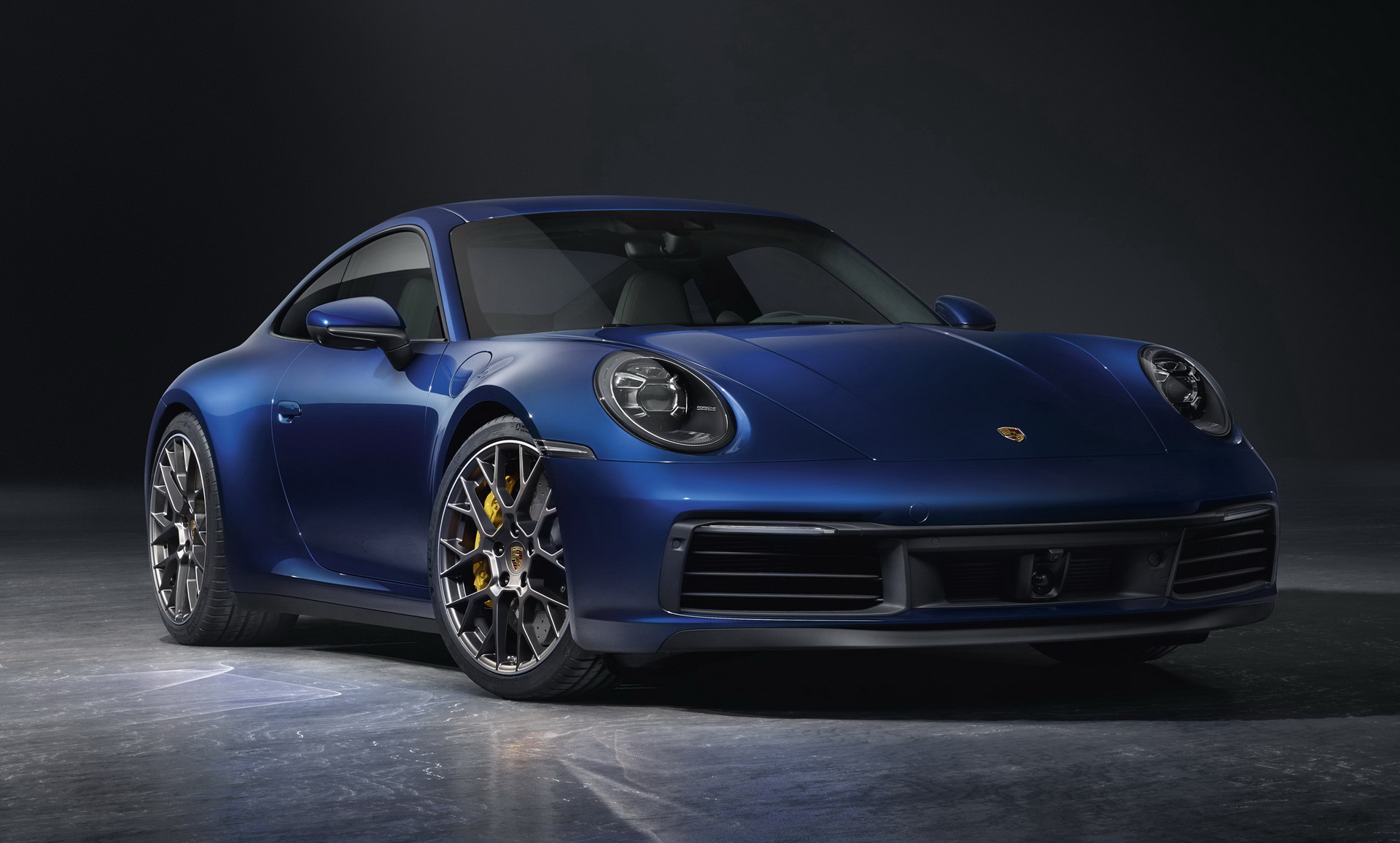 2020 Porsche 911 1 2020 Porsche 911 Is New And More Powerful, But Oh, So Familiar