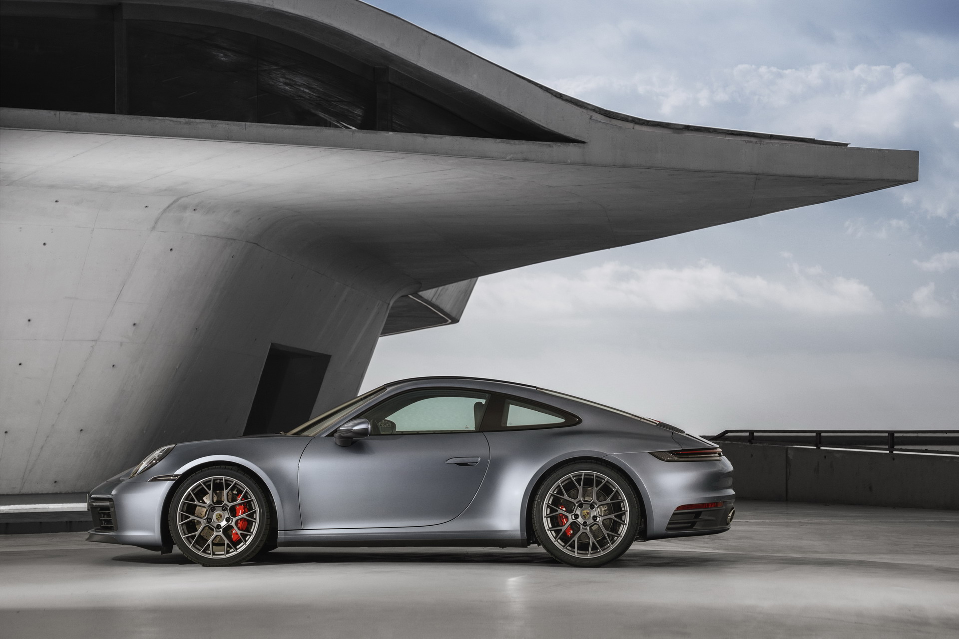 NMew Porsche 911 992 2 2020 Porsche 911 Is New And More Powerful, But Oh, So Familiar
