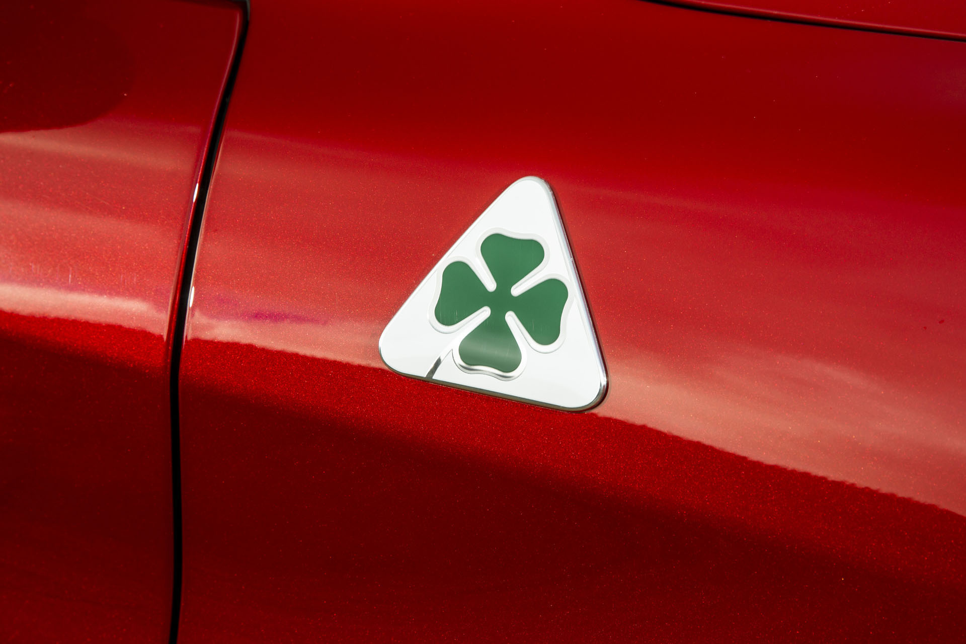 2019-alfa-romeo-stelvio-quadrifoglio-108 Start Your Morning Off Right With 125 Photos Of The Alfa Romeo Stelvio Quadrifoglio