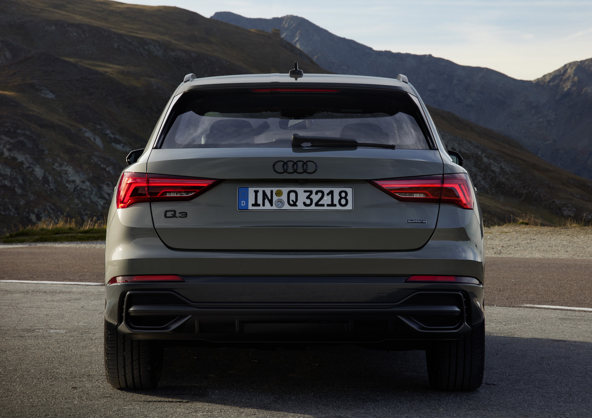 2019-Audi-Q3-119 Audi Adds Four New Powertrain Options To Euro-Spec 2019 Q3 Lineup