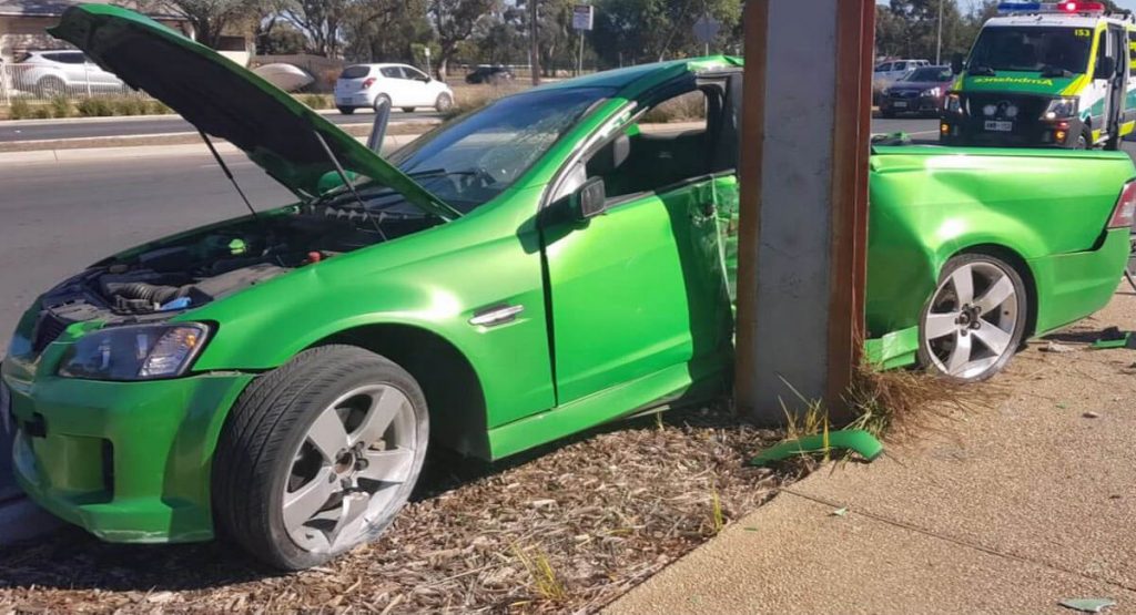  Holden Ute Powerslide Goes Wrong, Turns Into Pole-Hugging