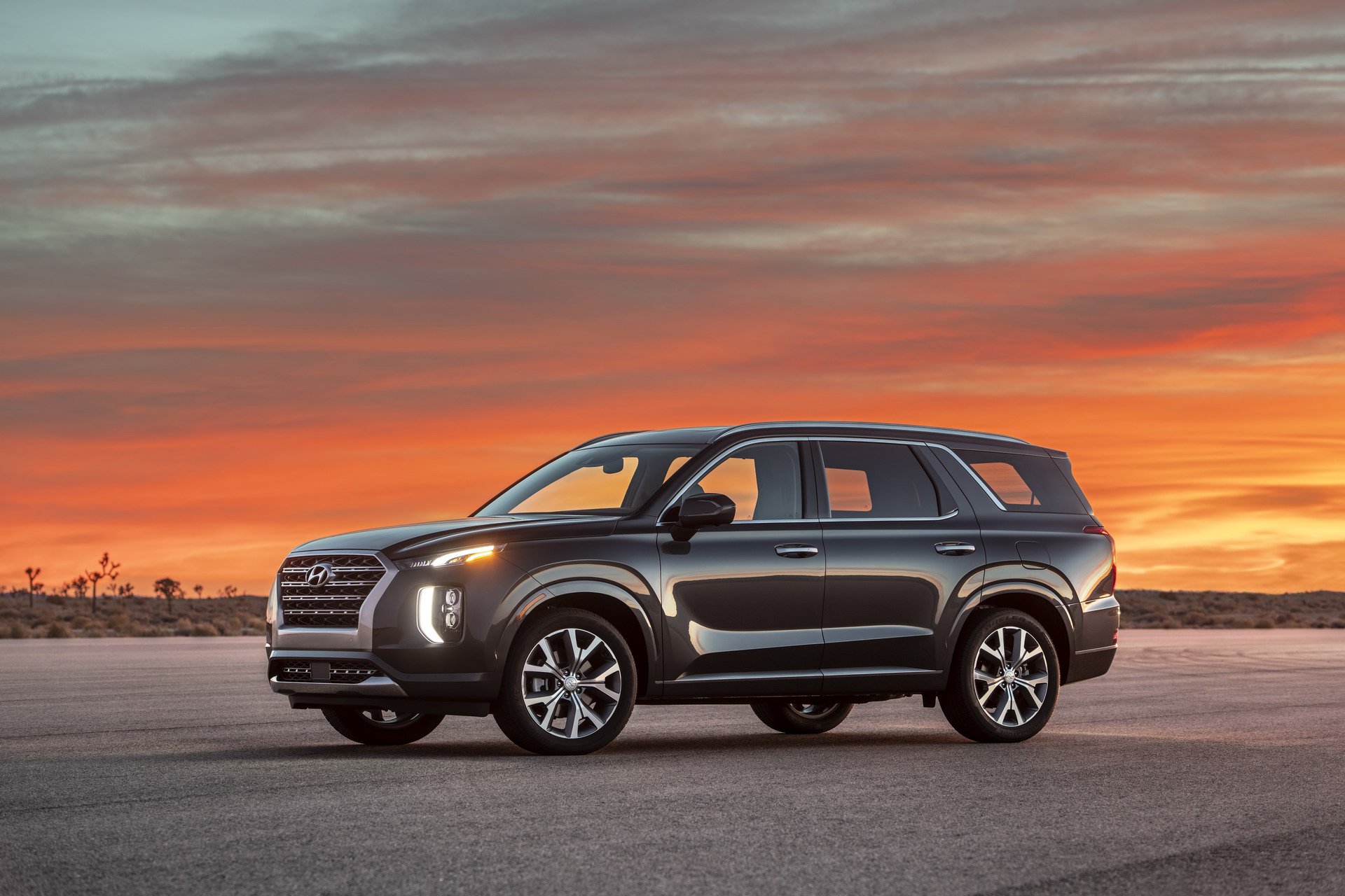 hyundai palisade la live pics 34 Hyundai’s New Palisade SUV Is What The VW Atlas Should Have Been
