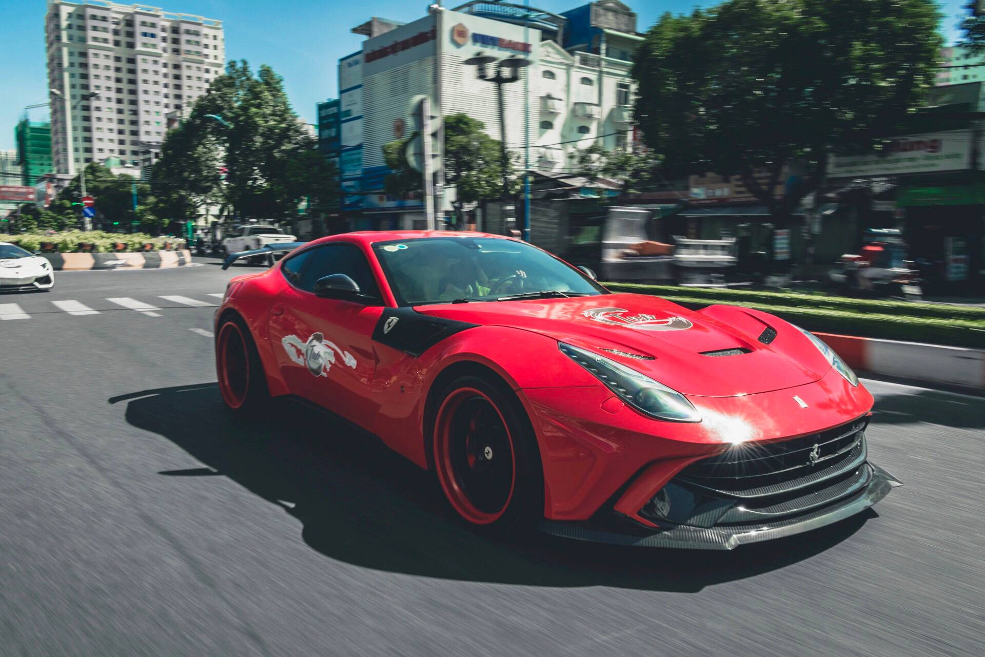 Ferrari F12 Berlinetta widebody kit by Marius Dumitrascu and Duke Dynamics 9 Duke Dynamics’ Ferrari F12berlinetta Body Kit Is Very Wild And Very Wide