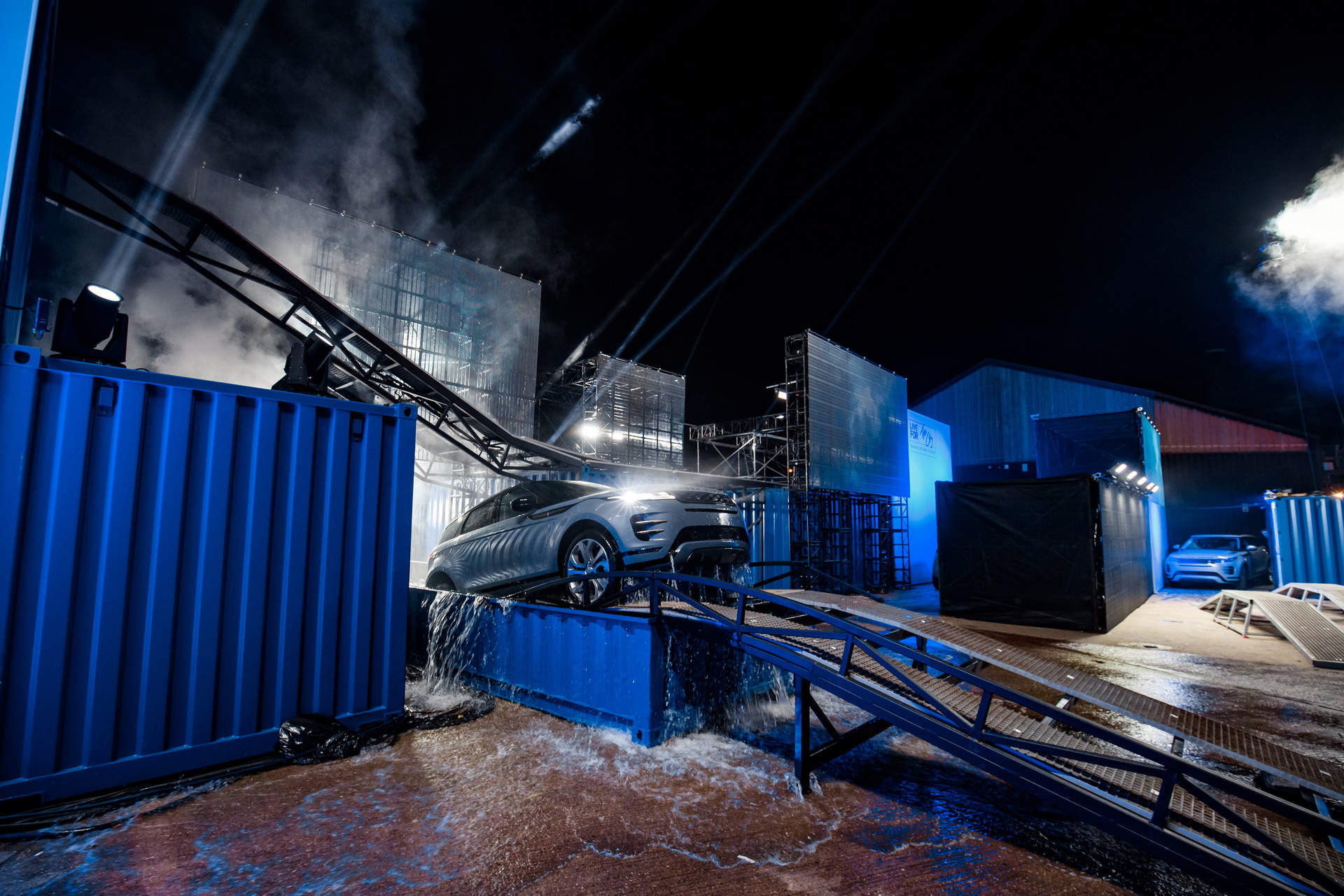 2020 Range Rover Evoque II 6 2020 Range Rover Evoque Is A Baby Velar In A Short Skirt (Live Gallery)