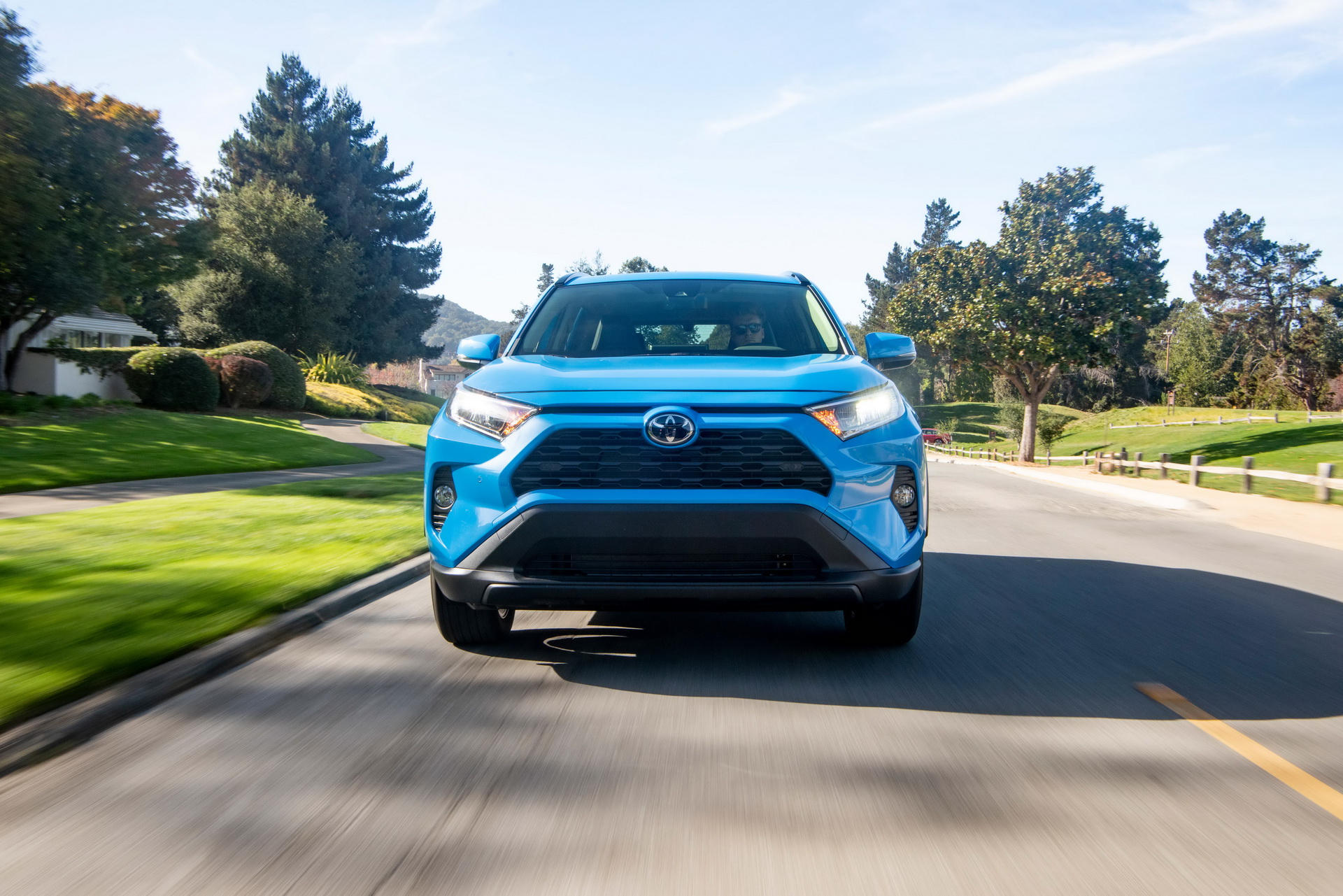 2019-Toyota-RAV4-21 2019 Toyota RAV4 Starts From $26,545: All The Details On Prices, Grades And Equipment