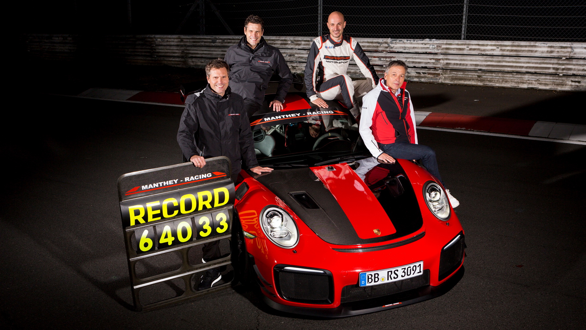 porsche 911 gt2 rs mr nurburgring lap record 4 Porsche 911 GT2 RS MR Claims The Throne Of The ‘Ring With A 6:40.3