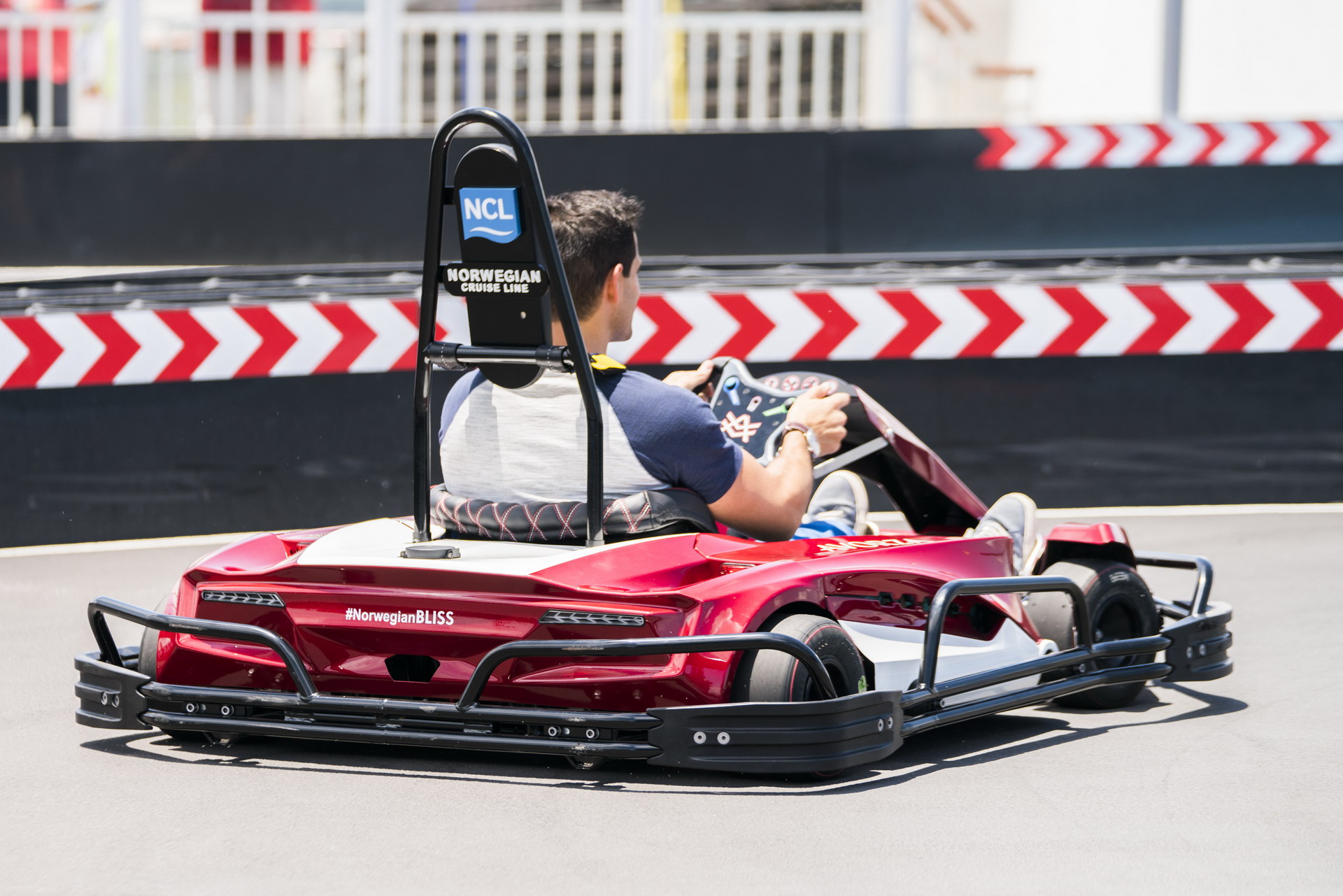 Norwegian Bliss Kaart Racing 5 The ‘Norwegian Bliss’ Cruise Ship Features A Two-Level Go Kart Track