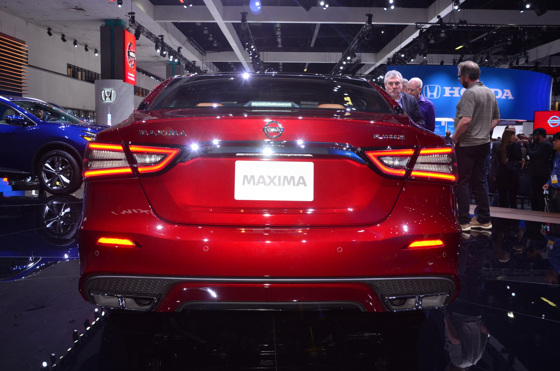 LA-SHOW-37 2019 Nissan Maxima Facelift Gets A Nosejob And New Tech