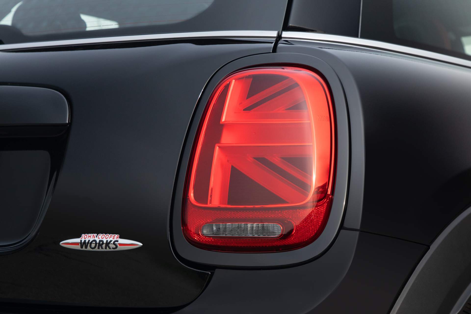 Mini John Cooper Works Knights Edition 15 Mini Brings JCW Knights Edition To LA Auto Show, Confirms JCW GP For 2020