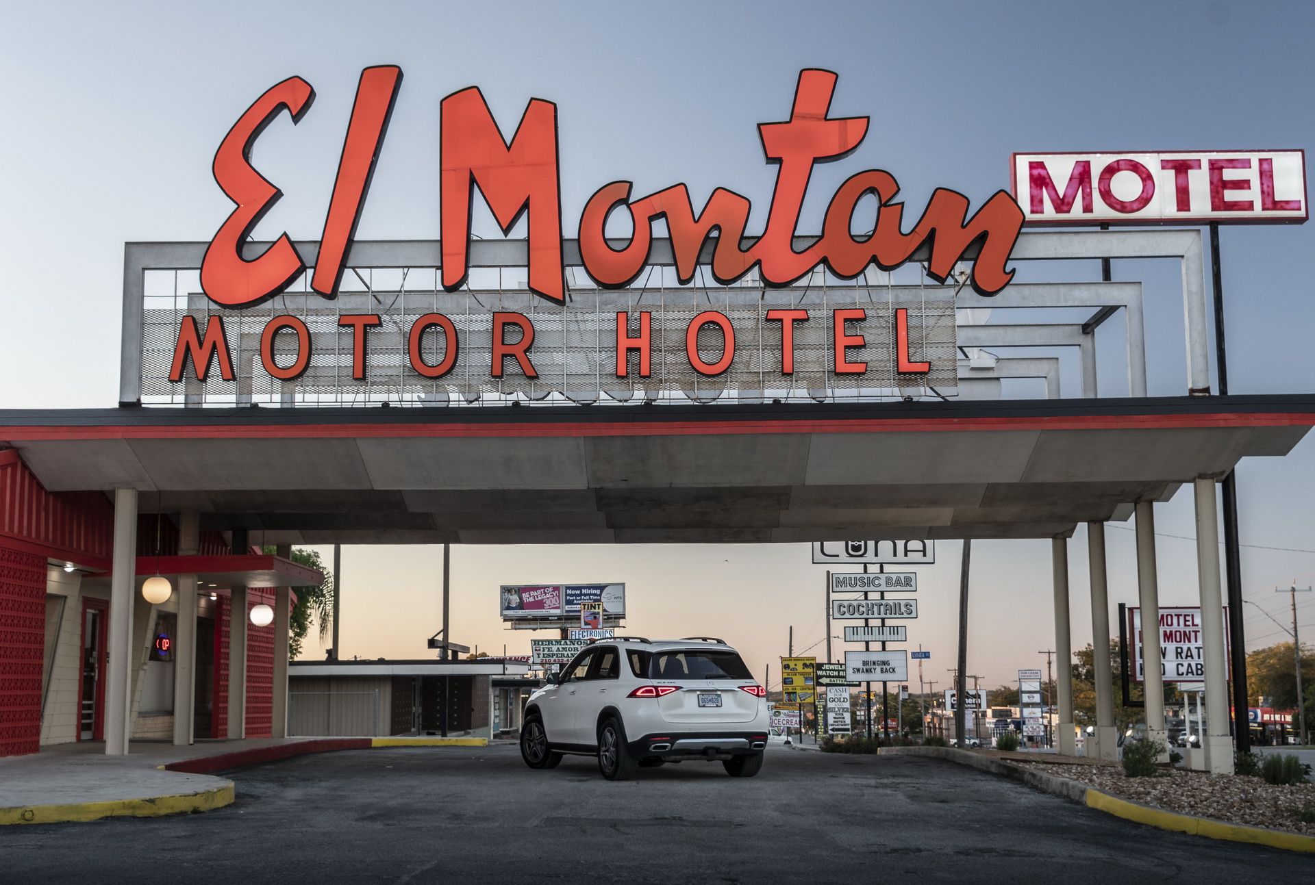 2019-Mercedes-GLE-31 2019 Mercedes GLE Detailed: More Tech, More Space, More Everything