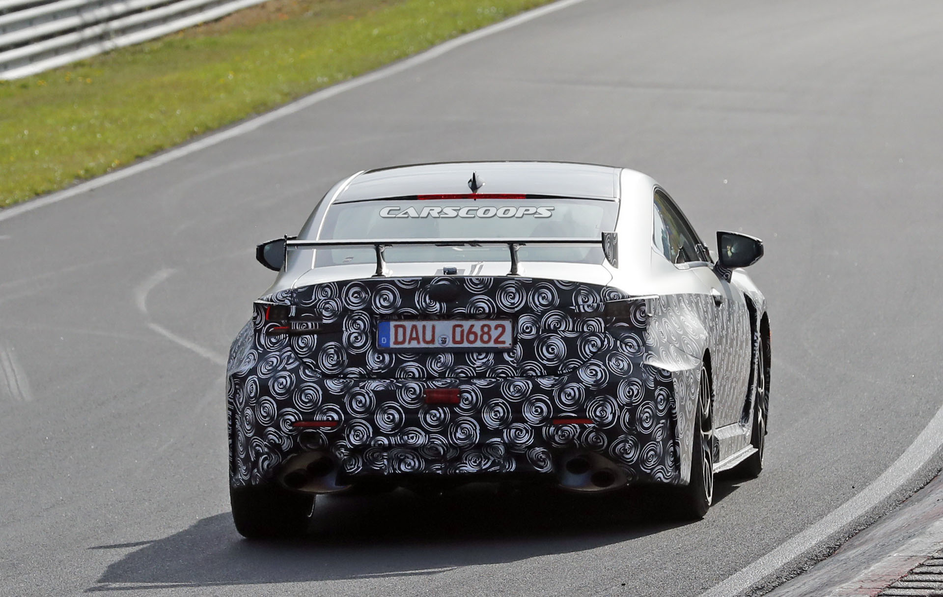 Lexus-RC-F-GT-18 Track-Focused Lexus RC F GT Flexes Its Muscles Before The Big Debut
