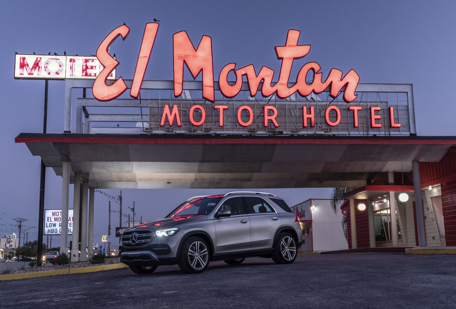 2019-Mercedes-GLE-52 2019 Mercedes GLE Detailed: More Tech, More Space, More Everything