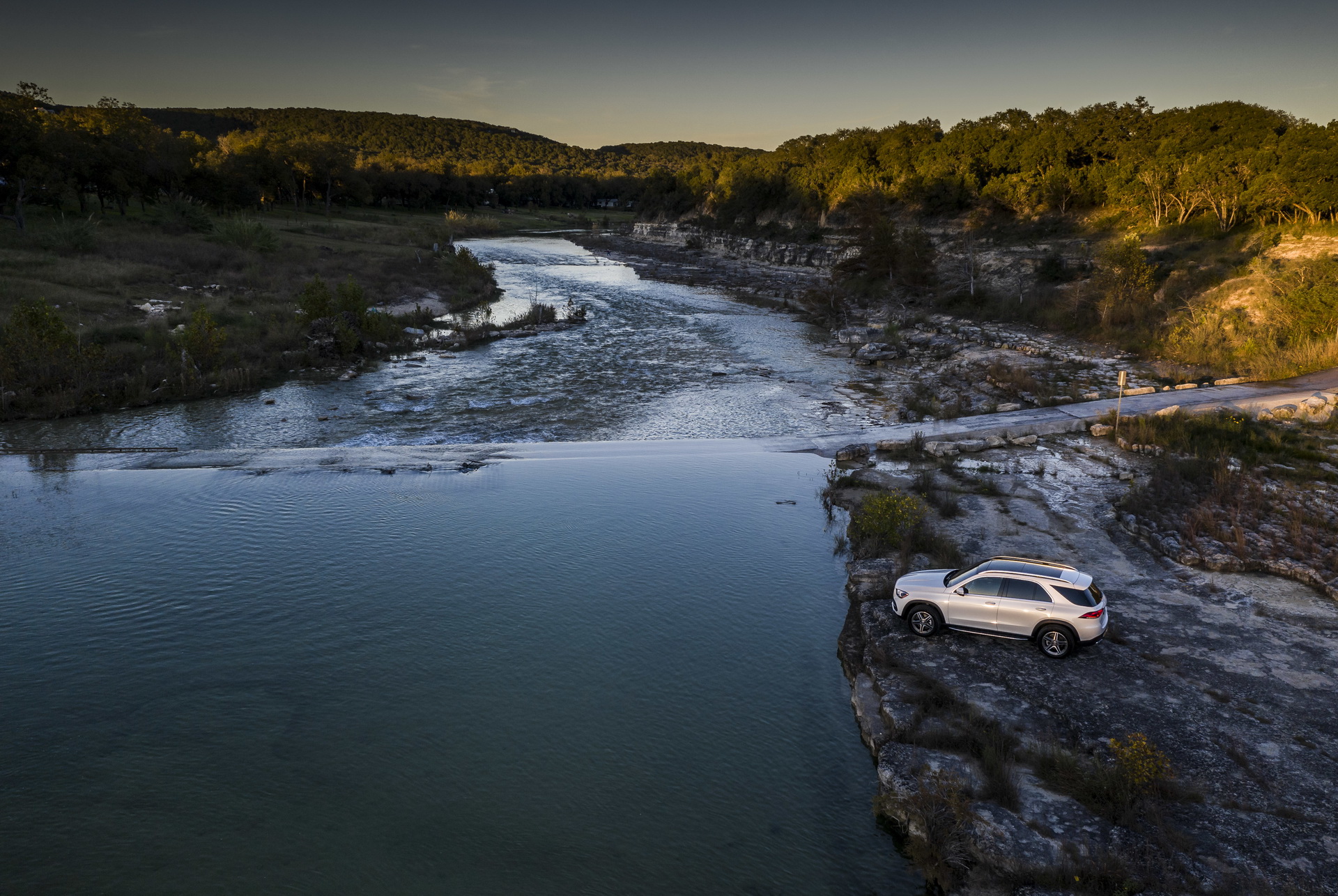 2019-Mercedes-GLE-39 2019 Mercedes GLE Detailed: More Tech, More Space, More Everything