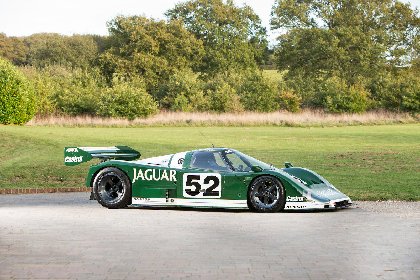 1985-jaguar-xjr6-17 Bonhams May Have Just Made Our Jaguar-Racer Decision Even Harder
