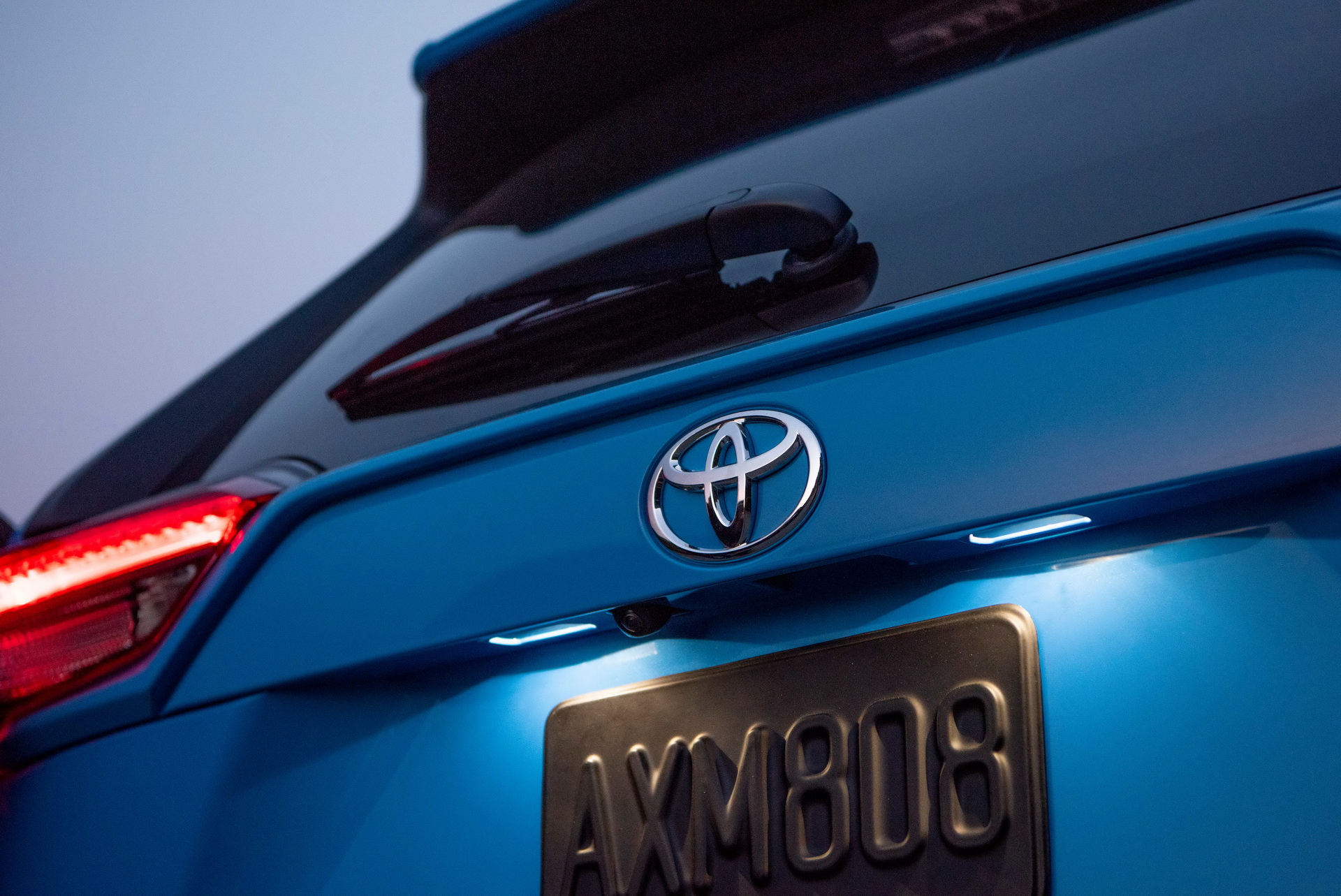 2019-Toyota-RAV4-17 2019 Toyota RAV4 Starts From $26,545: All The Details On Prices, Grades And Equipment