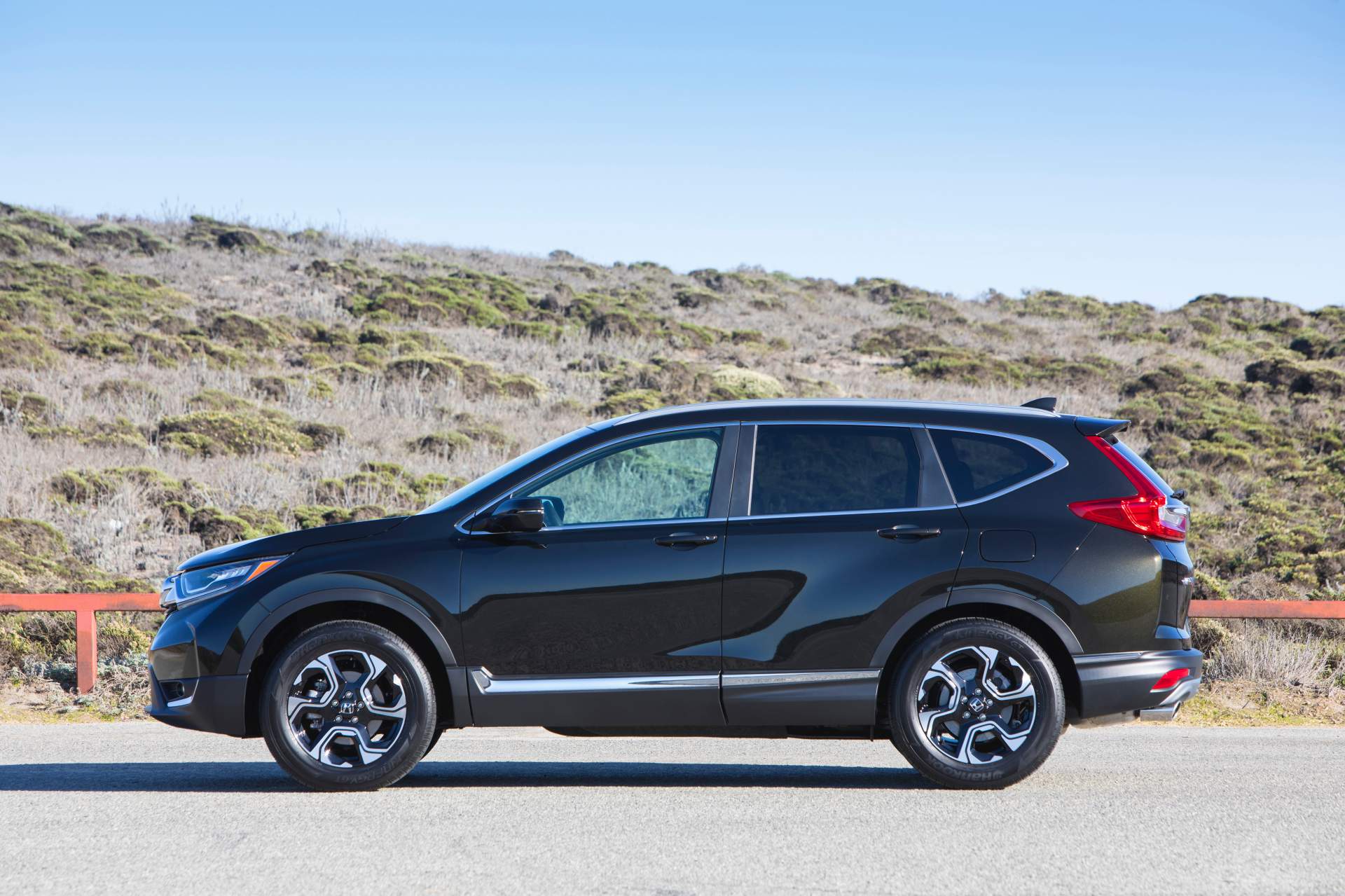 2019 Honda CR-V 2019 Honda CR-V’s Only Update Is A New Body Color Yet Pricing Increases By $100-$200