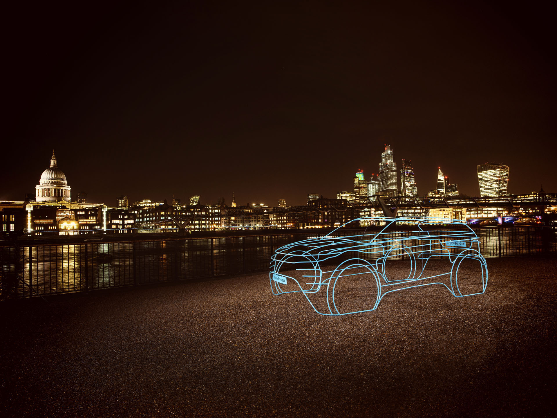 range-rover-evoque-wireframe-04 Land Rover Artfully Previews The Next-Gen Evoque Ahead Of Upcoming Debut