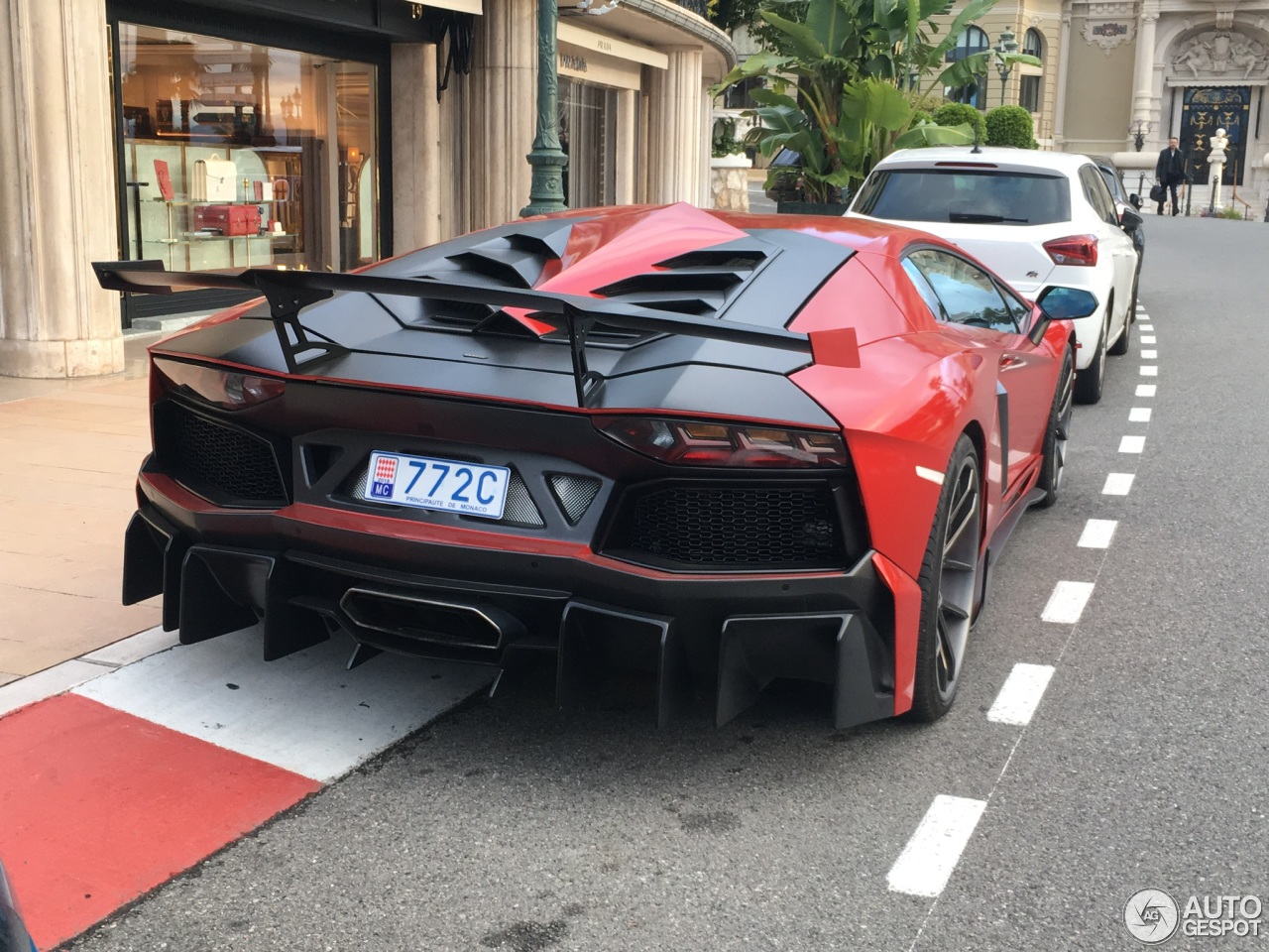 lambo aventador dmc edizione spotted 2 Rare Lamborghini Aventador DMC Edizione GT Is One Mean Bull