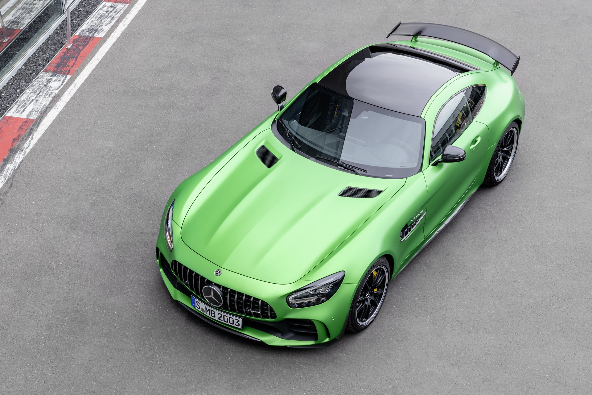 2020 Mercedes-AMG GT and AMG GT R PRO 2 2020 Mercedes-AMG GT R Pro Headlines Updated 2-Door GT Family