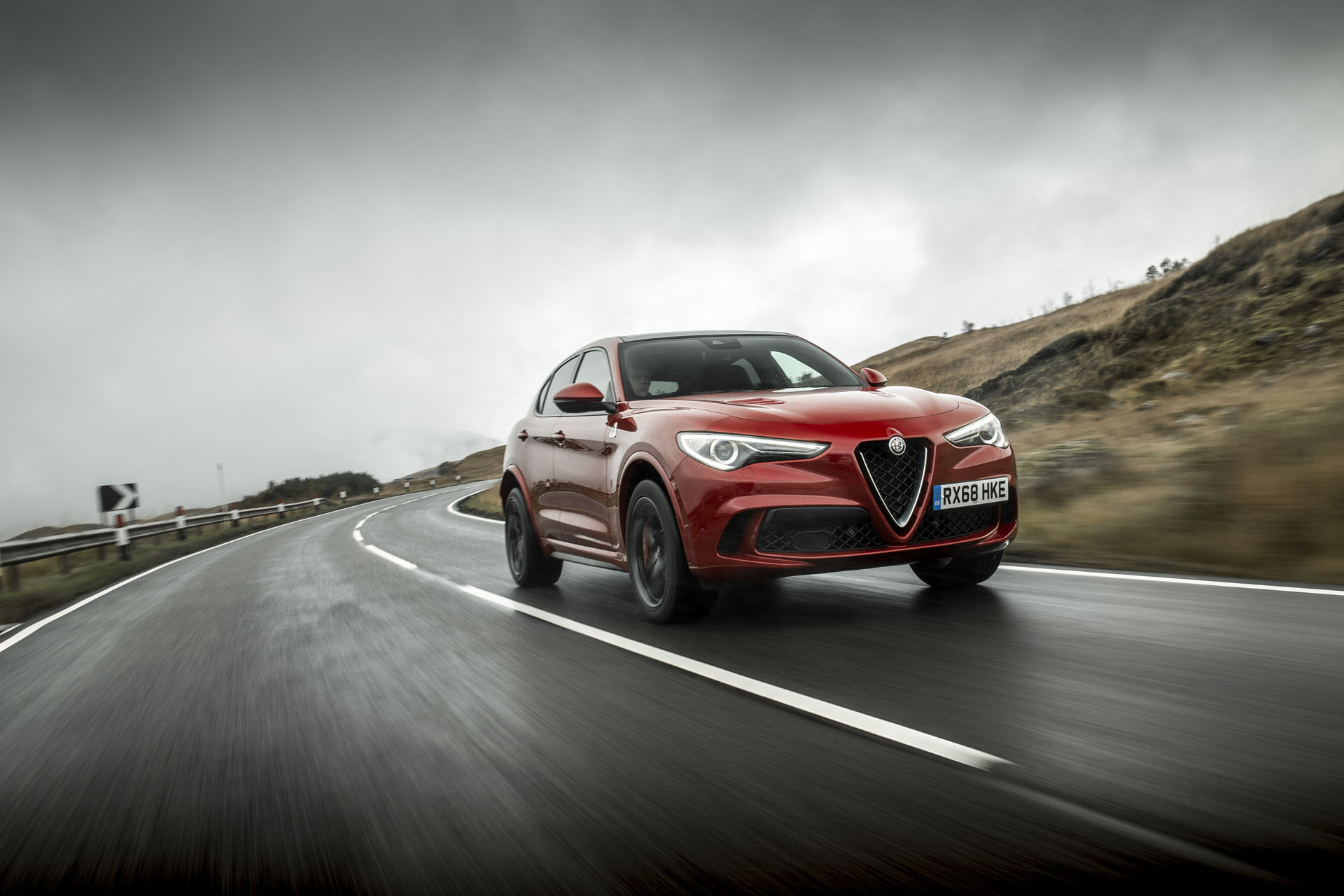 2019-alfa-romeo-stelvio-quadrifoglio-37 Start Your Morning Off Right With 125 Photos Of The Alfa Romeo Stelvio Quadrifoglio