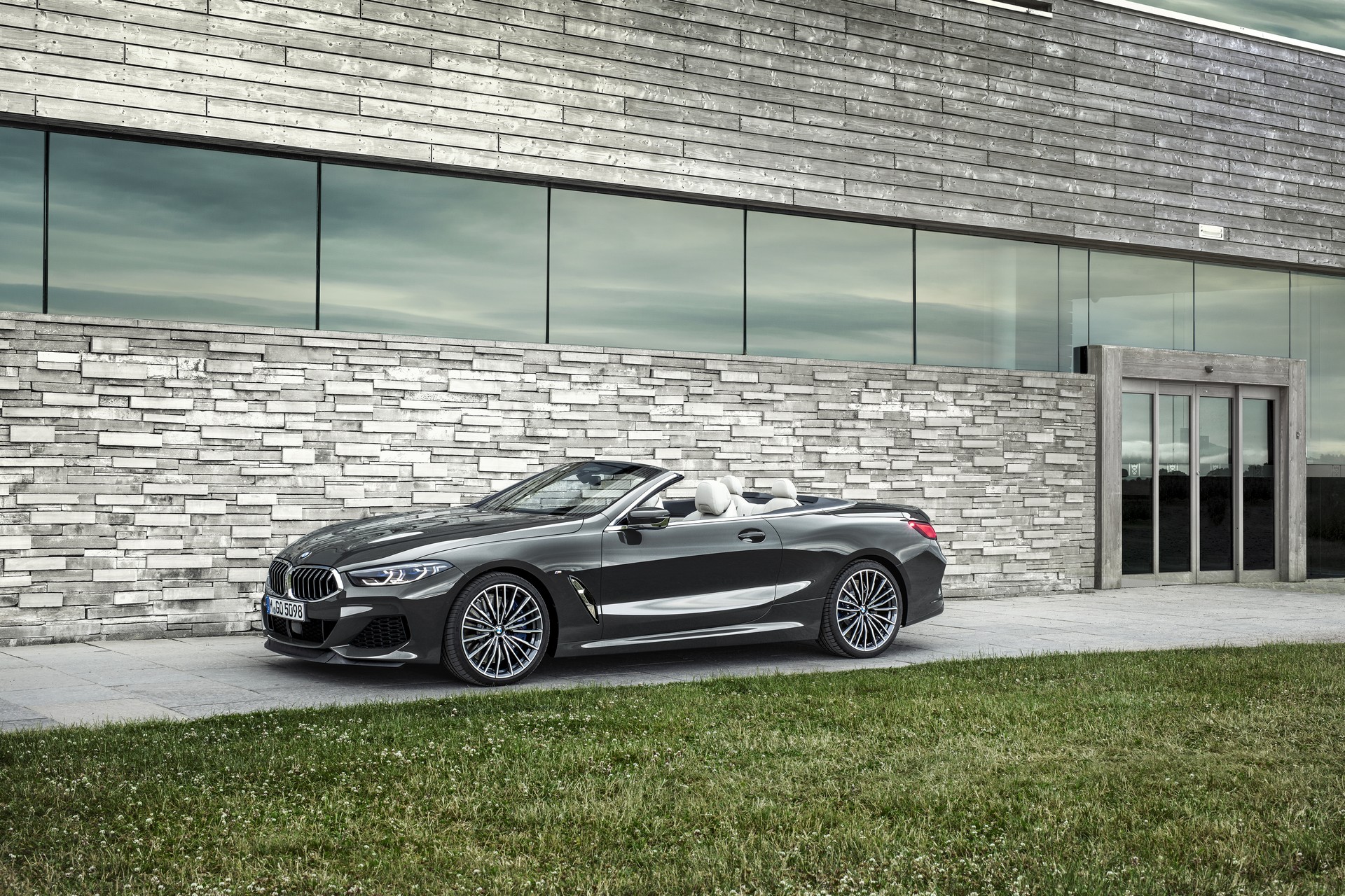 BMW 8-Series Convertible-34 BMW Drops The Top On The All-New 8-Series Convertible