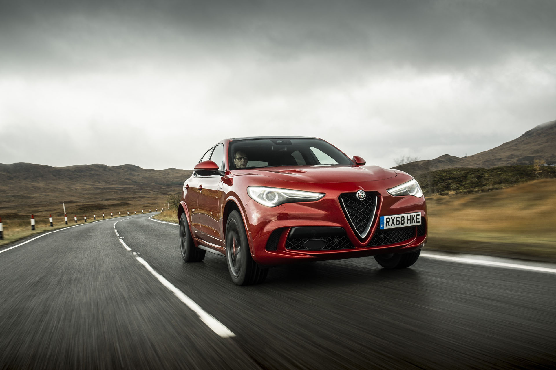 2019-alfa-romeo-stelvio-quadrifoglio-16 Start Your Morning Off Right With 125 Photos Of The Alfa Romeo Stelvio Quadrifoglio