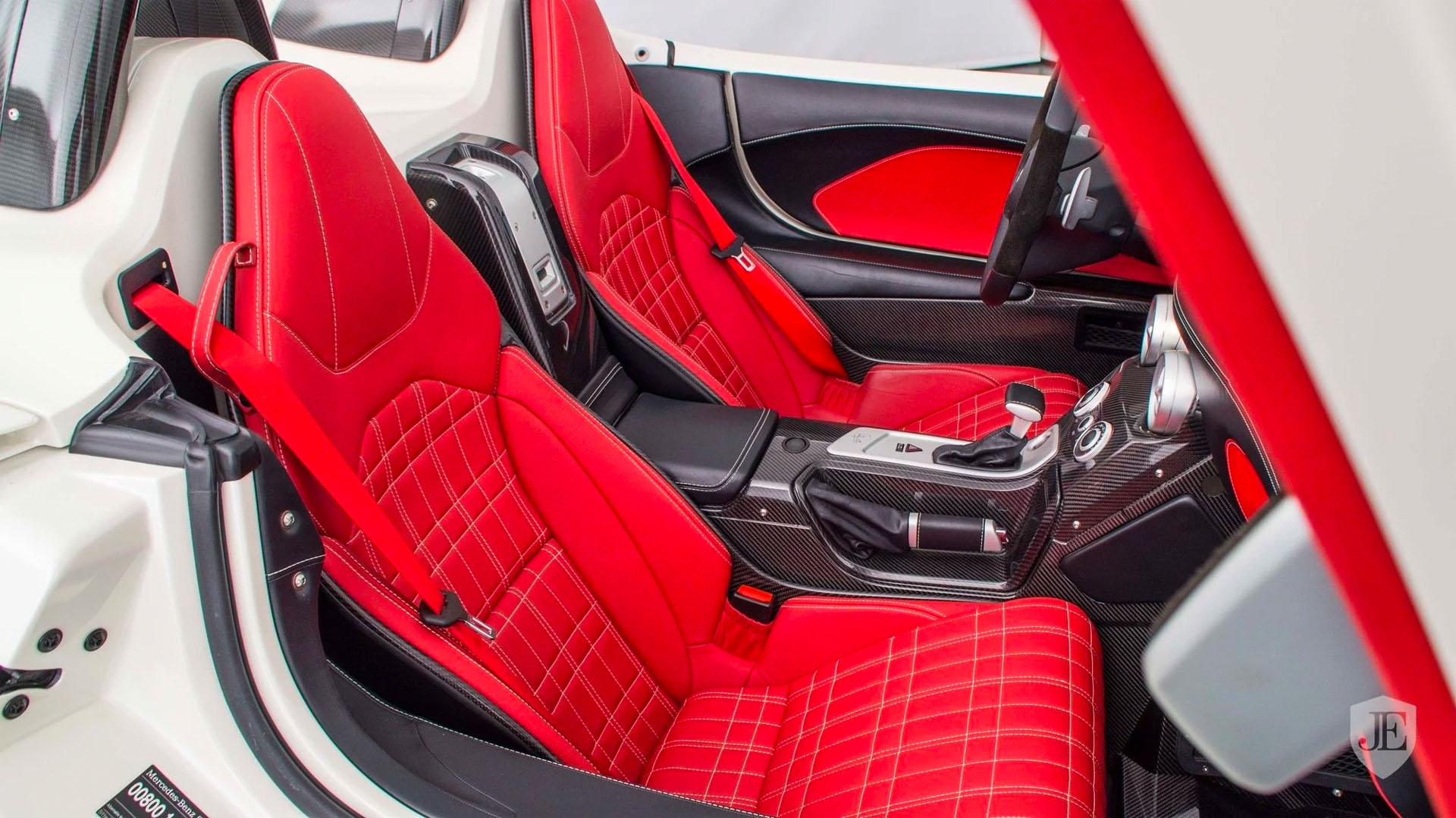 mercedes-slr-mclaren-stirling-moss-jamesedition-12 copy Would You Pay $3 Million For This Ten-Year-Old Mercedes?