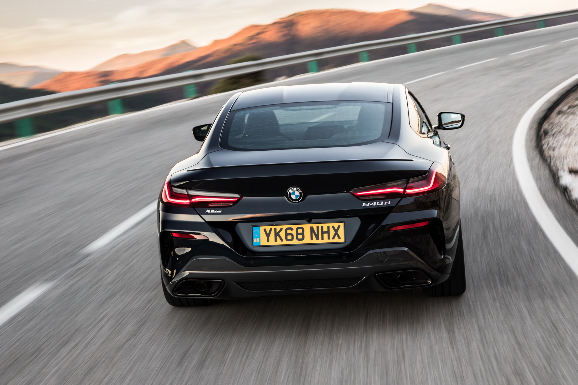 2019-BMW-8-Series-UK-32 2019 BMW 8-Series Coupe Lands In The UK Priced From £76,270