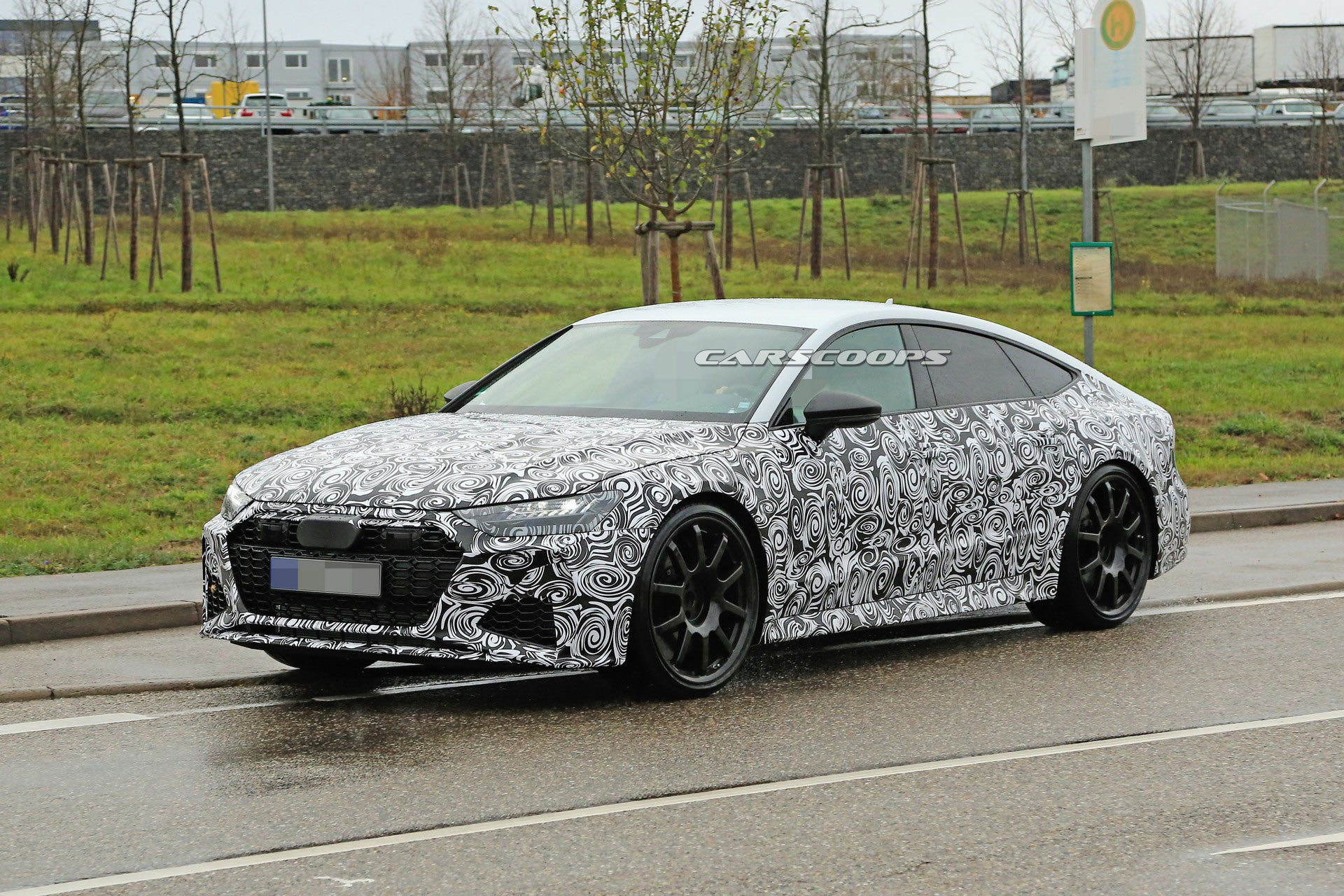 2020-Audi-RS7-7 2020 Audi RS7 Spotted Wearing Production Bodywork, Could Debut Next Year