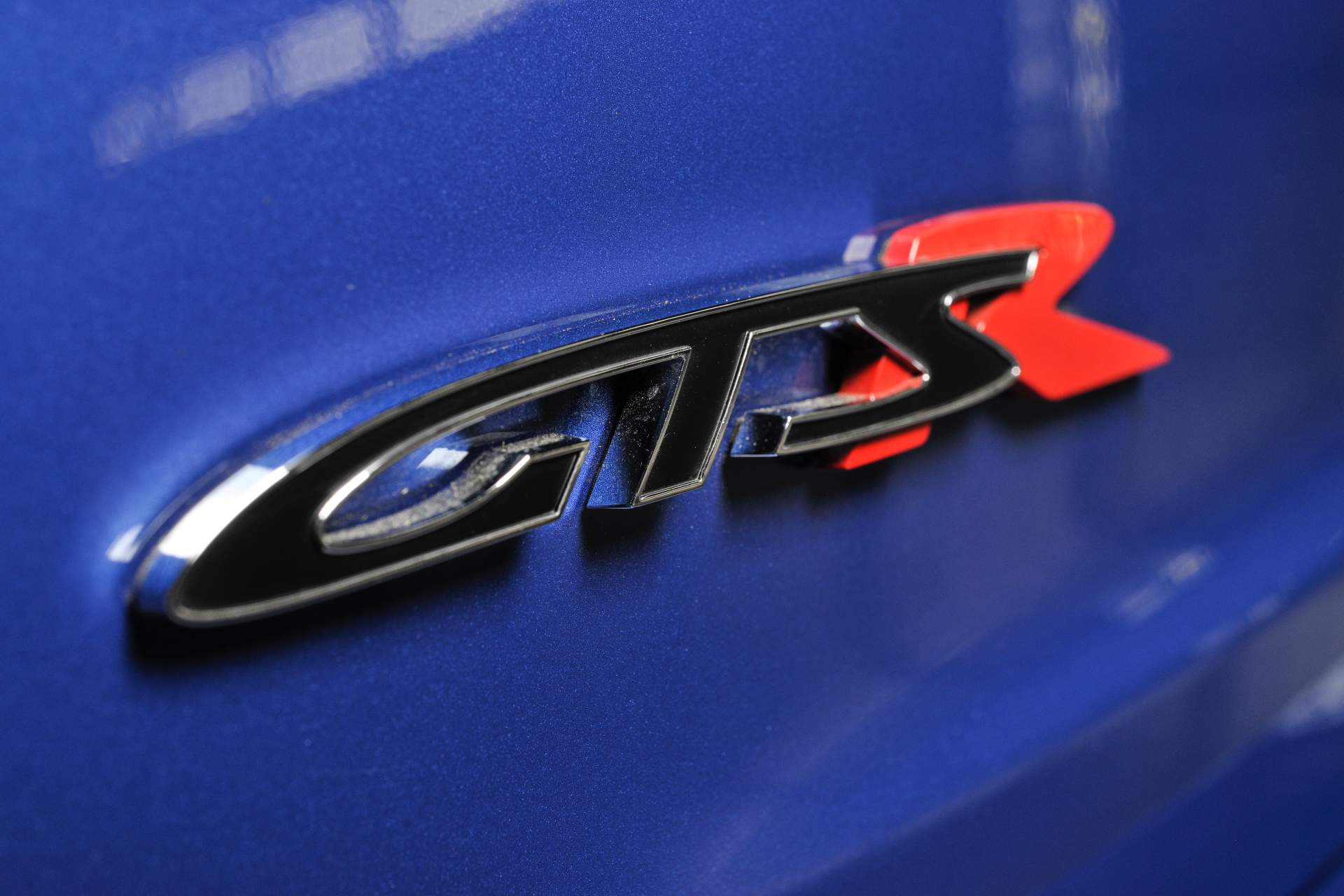 2017 Vauxhall VXR8 GTS-R 7 Vauxhall Says VXR Sub-Brand Is Not Dead, Might Return On Electrified Models